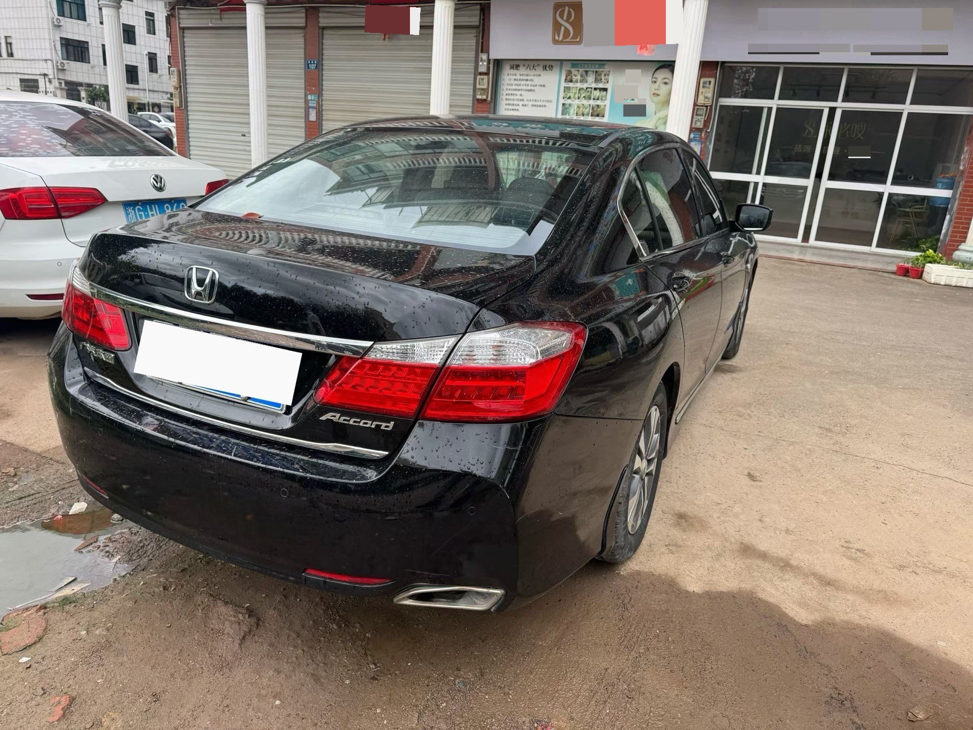 Honda 2014 9th-generation Accord 2.0 CVT EXN Luxury with Navigation — 5