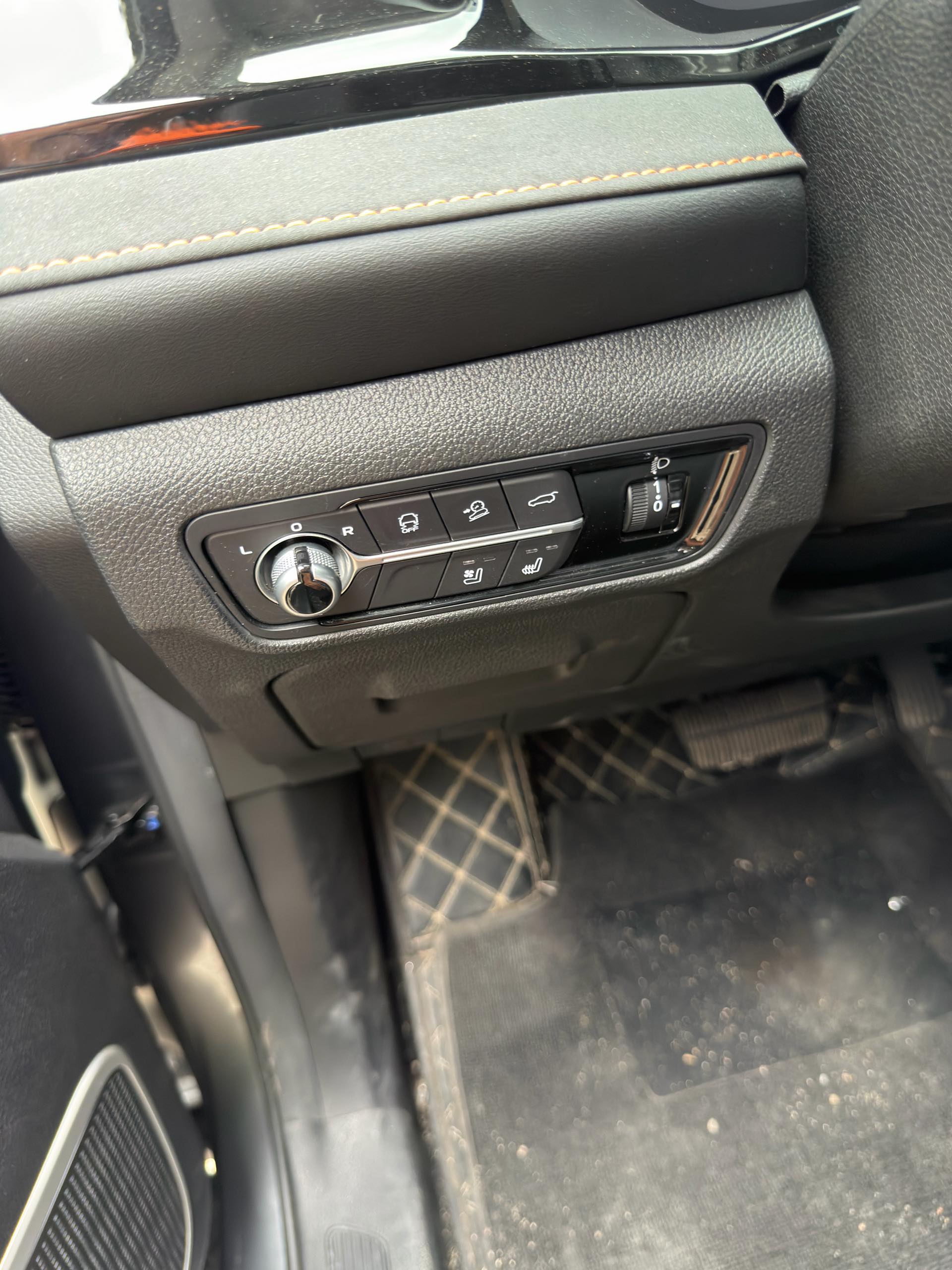 Changan 2024 X7 PLUS 1.5T Prestige Plus 7-Seater — 5
