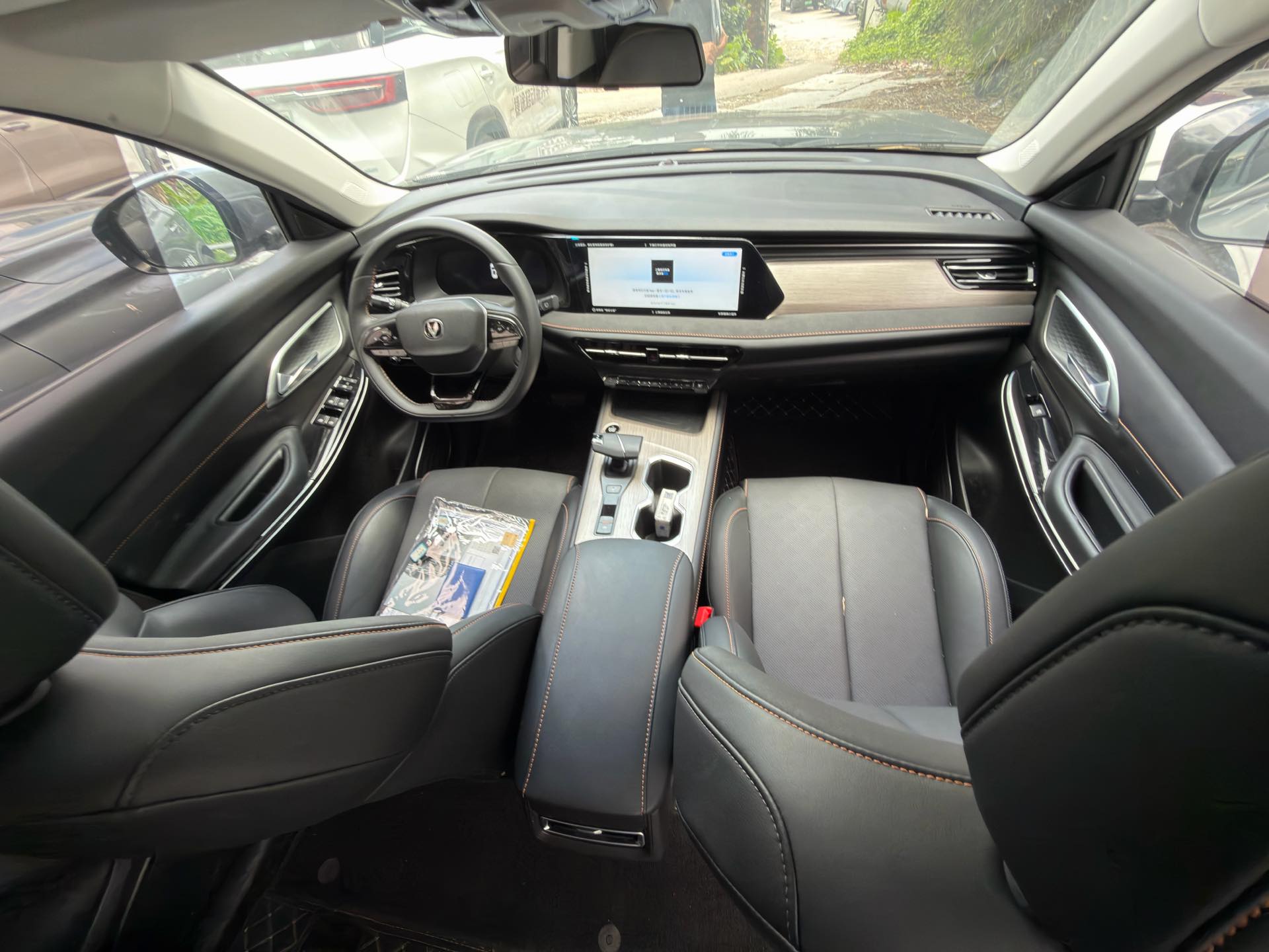 Changan 2024 X7 PLUS 1.5T Prestige Plus 7-Seater — 7