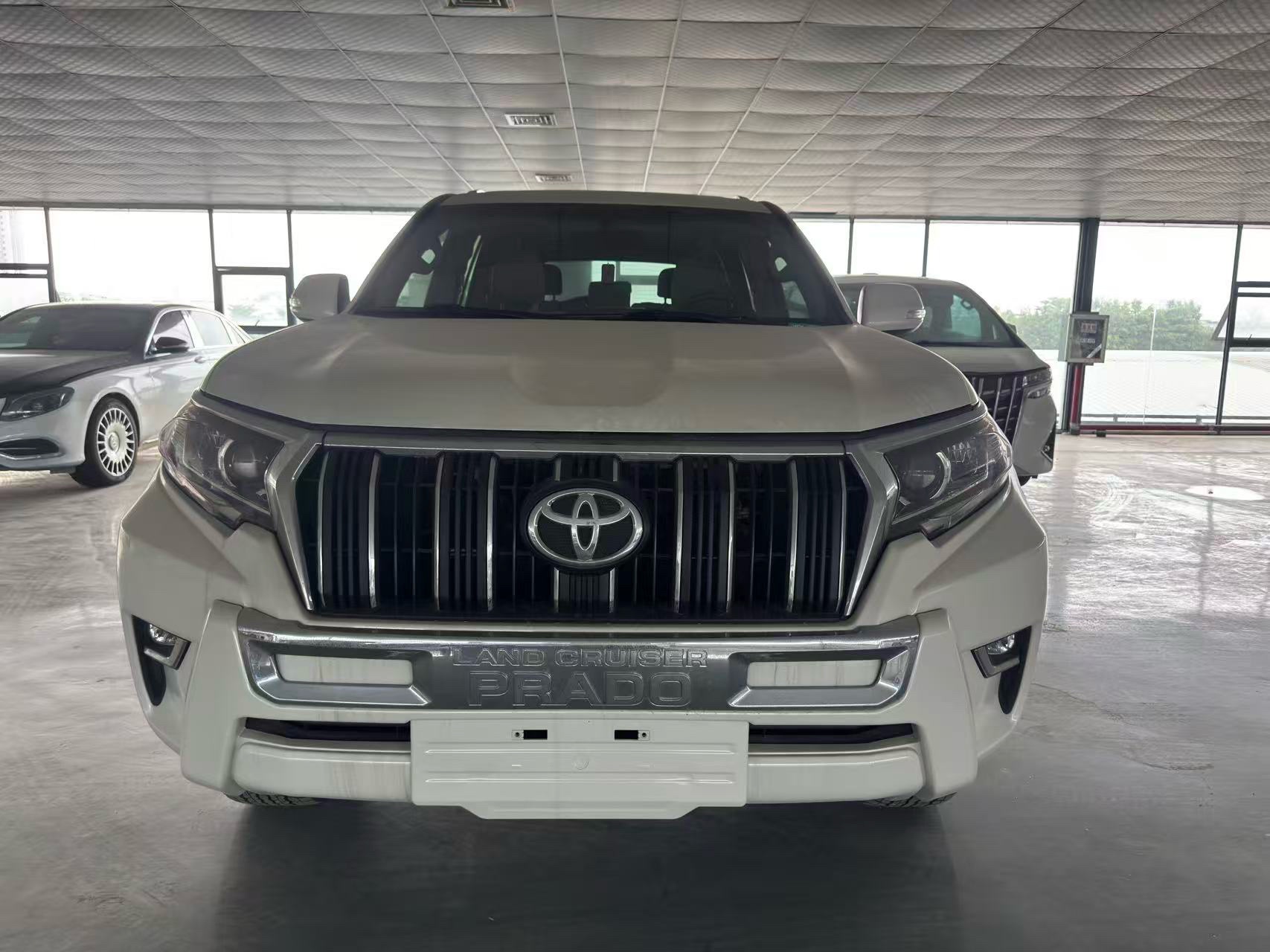 Toyota Prado (Imported) 2019 Prado 4.0 GXR Middle East Version — 2