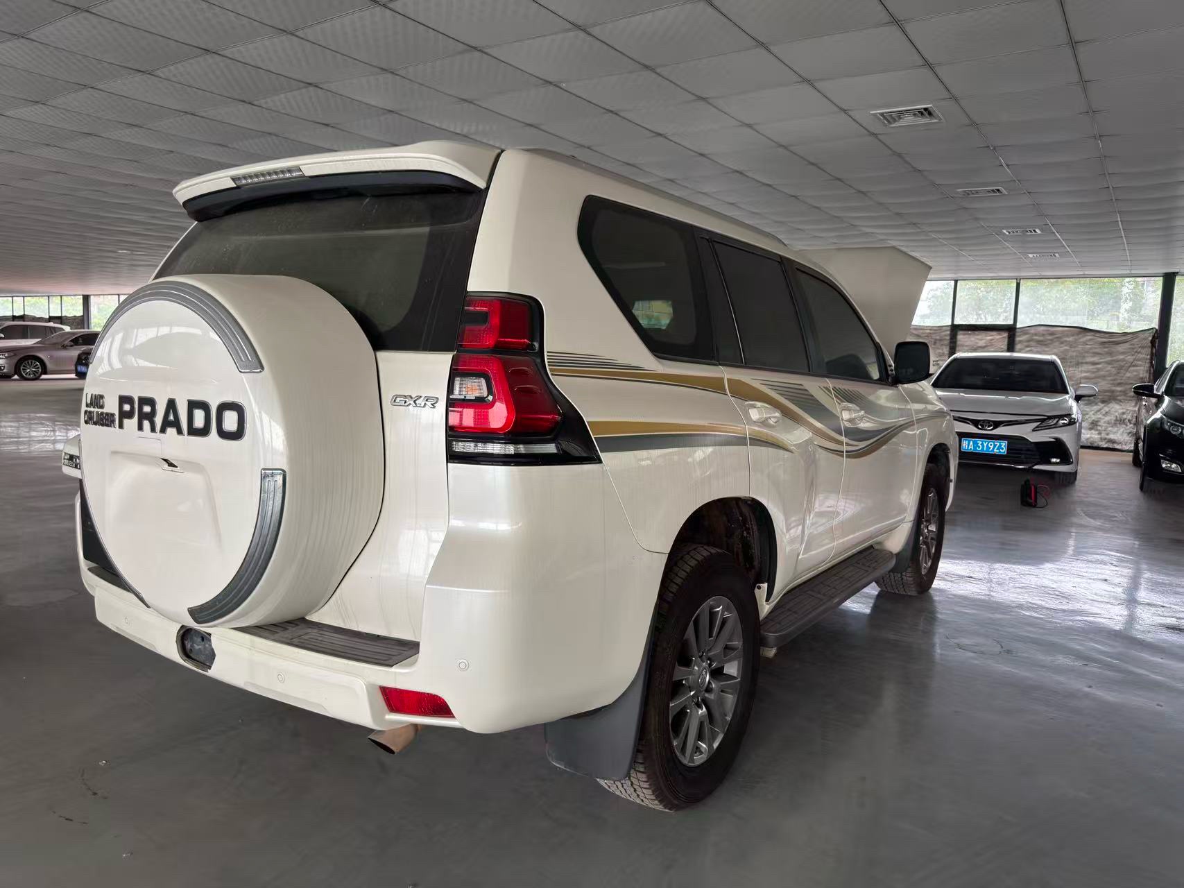 Toyota Prado (Imported) 2019 Prado 4.0 GXR Middle East Version — 5