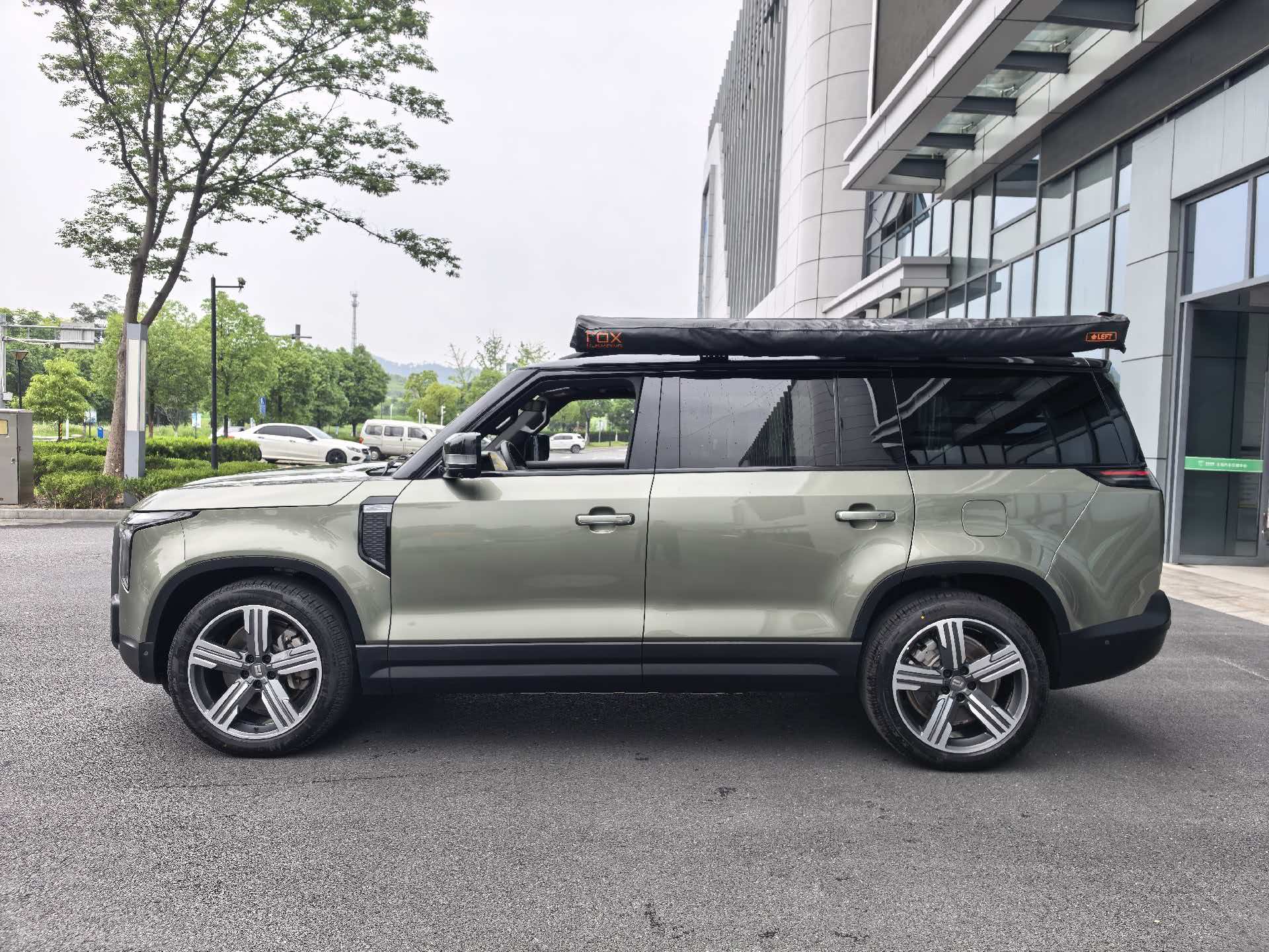 ROX 2024 Jishi 01 All-Purpose 7-Seater Long-Range Version — 2