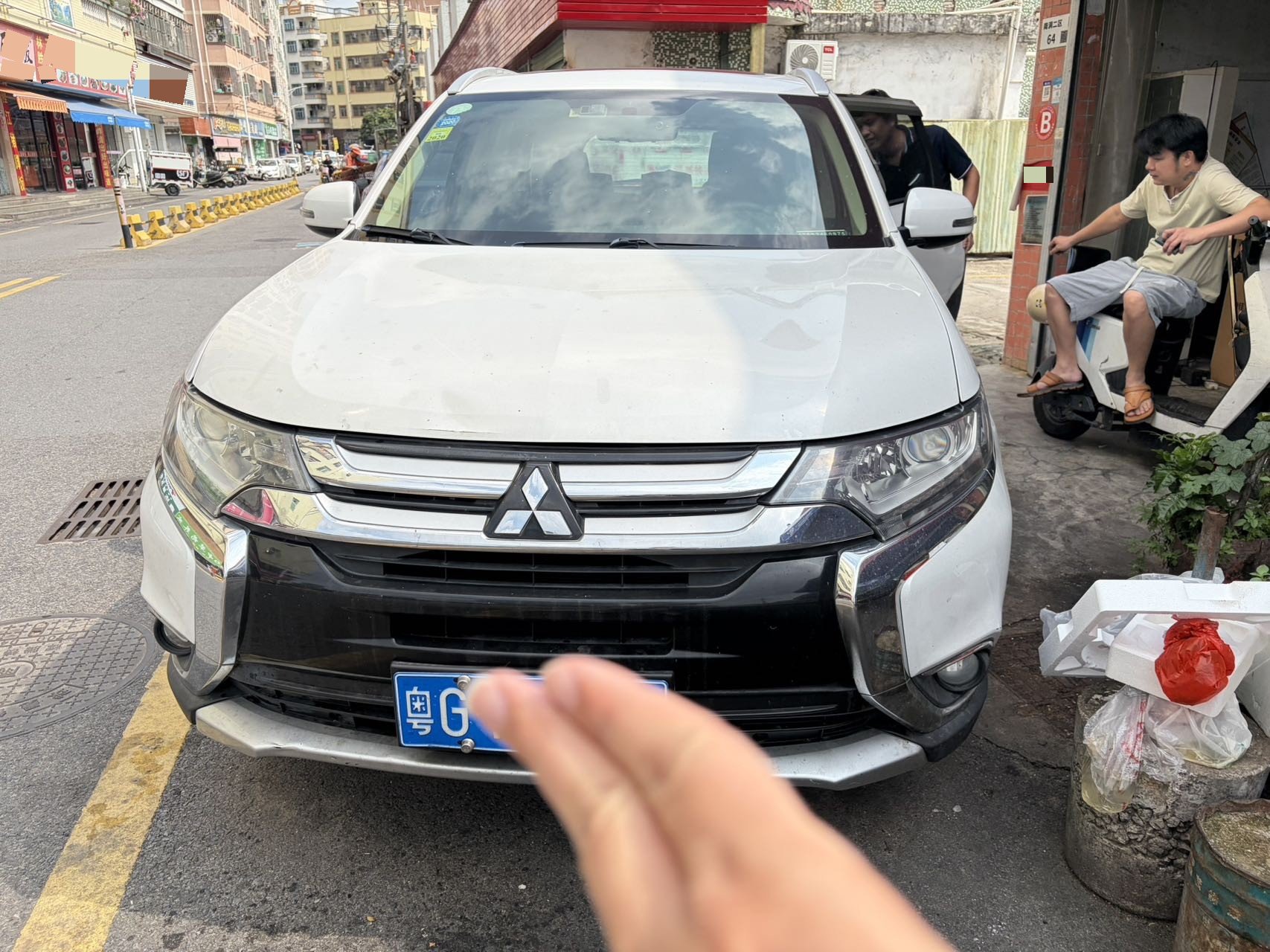 Mitsubishi 2018 Outlander 2.0 CVT 2WD Honor Edition, 5 seats — 2