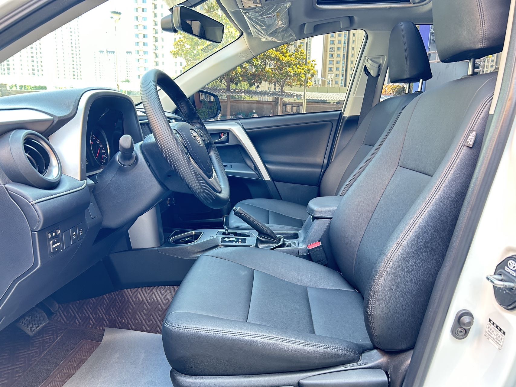 Toyota 2019 RAV4 2.0 CVT 2WD X Style Limited Edition — 2