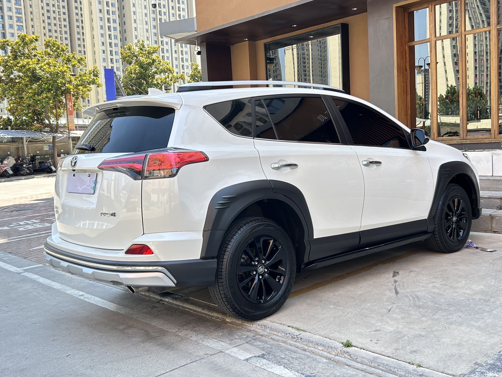 Toyota 2019 RAV4 2.0 CVT 2WD X Style Limited Edition — 5