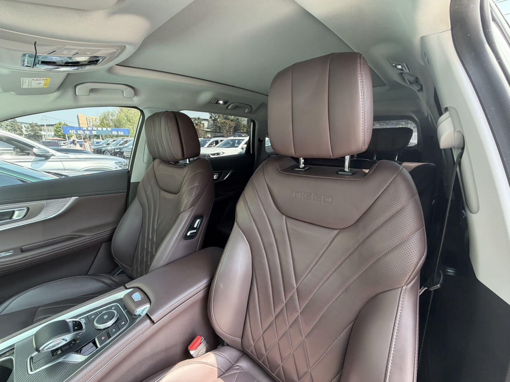 Chery TIGGO 8 PRO 2024 Tiggo 8 PRO 1.6T 290T Champion Edition Two-Wheel Drive Peak Version 7-Seater — 11