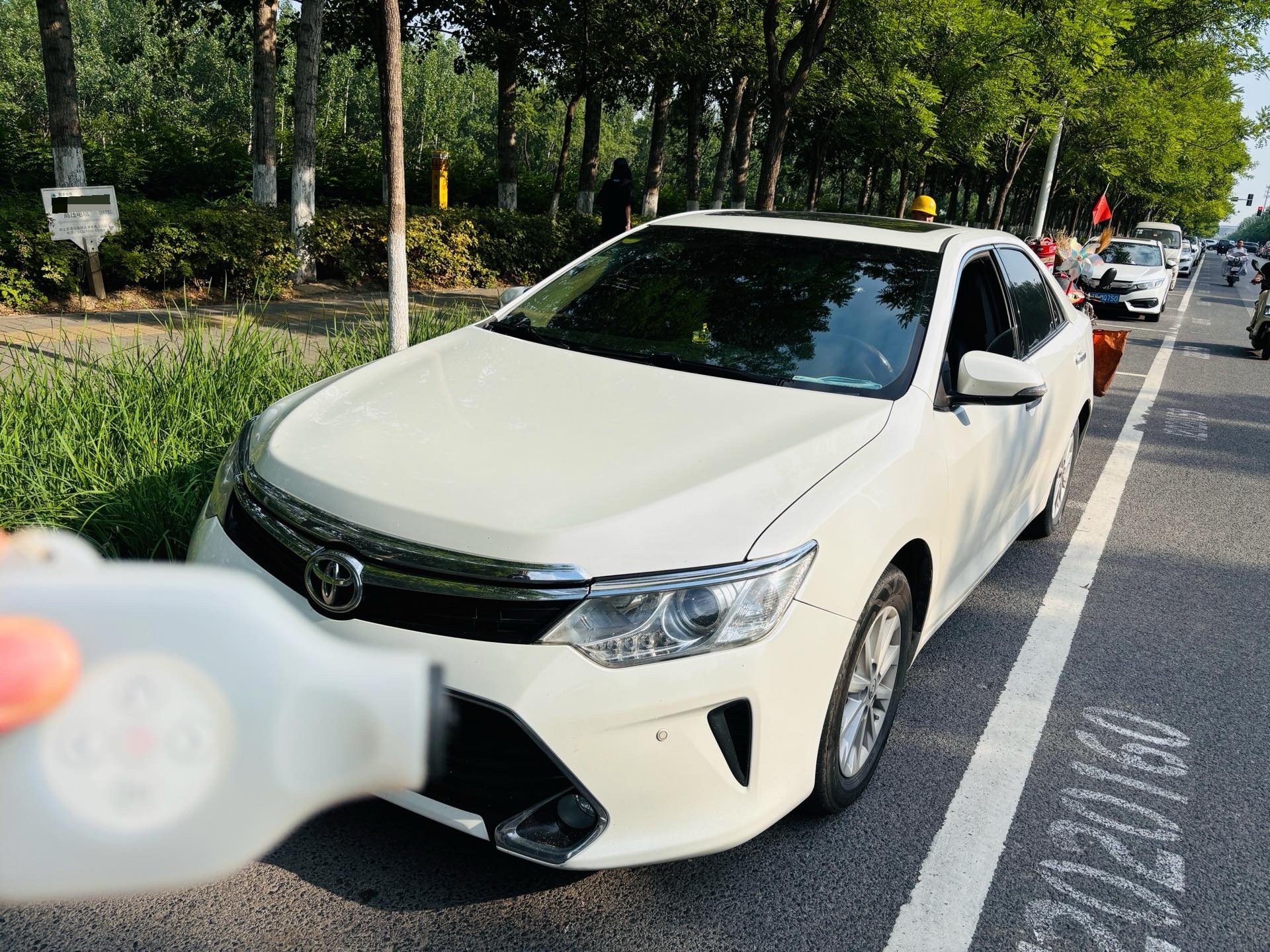 Toyota 2016 Camry 2.0G 10th Anniversary Leader Edition
