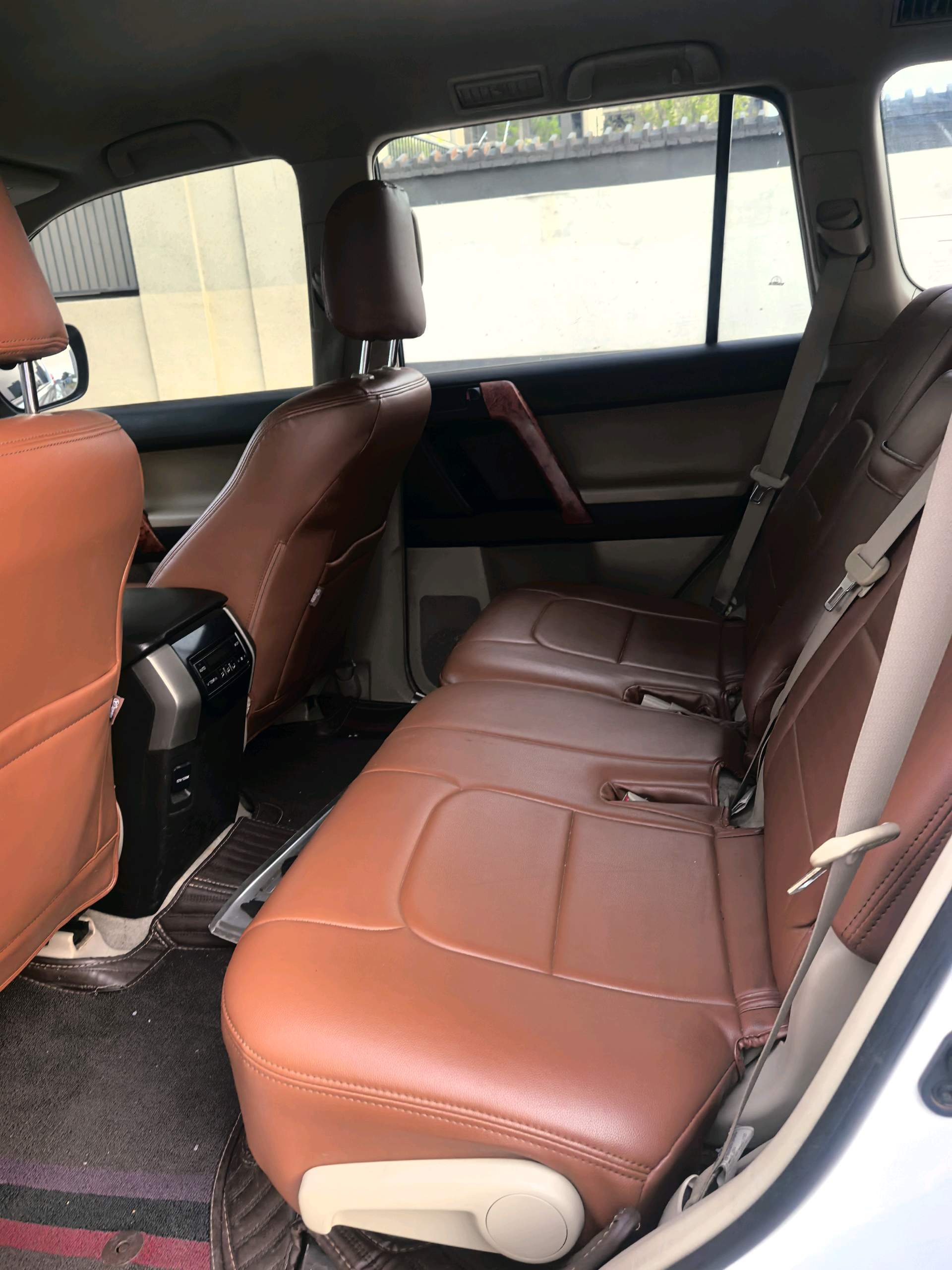 Toyota Prado (Imported) 2009 Prado 2.7 Middle East version — 10