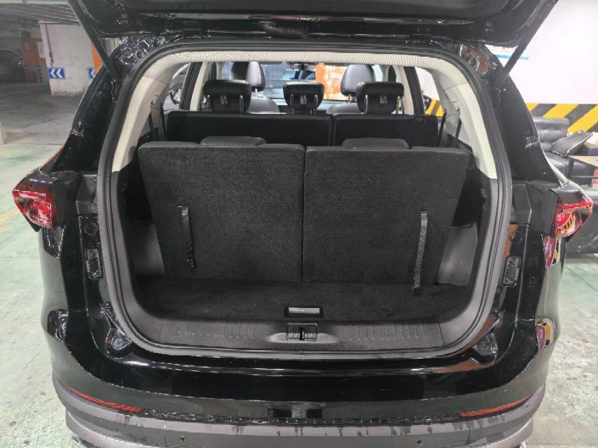 JETOUR 2023 X70 PLUS 1.5T Brave PLUS 7-seater — 7