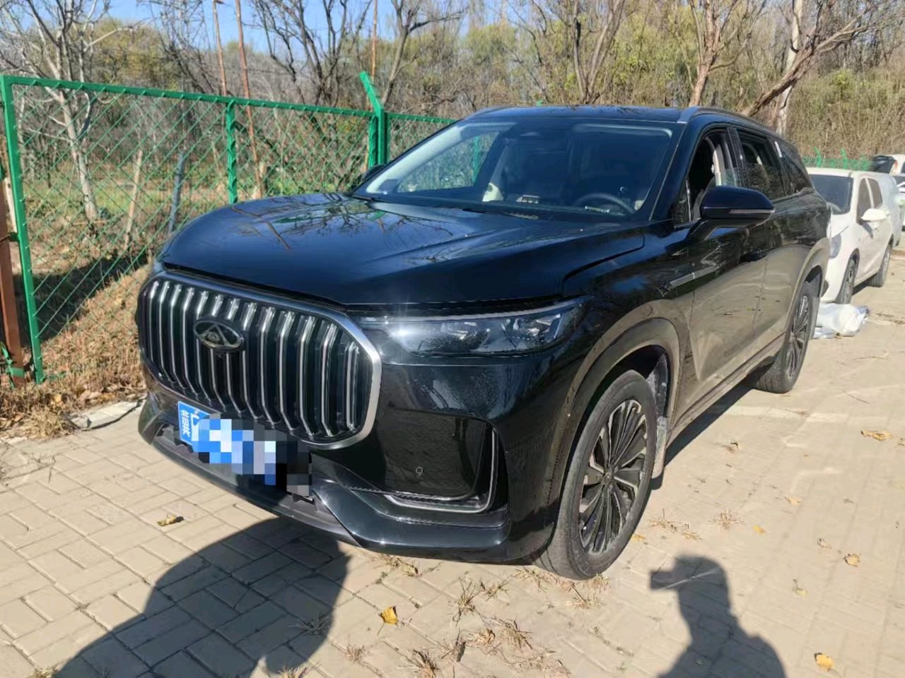 Chery 2023 Tiggo 9 2.0T 400T Front-Wheel-Drive Luxury 7-Seater — photo 1