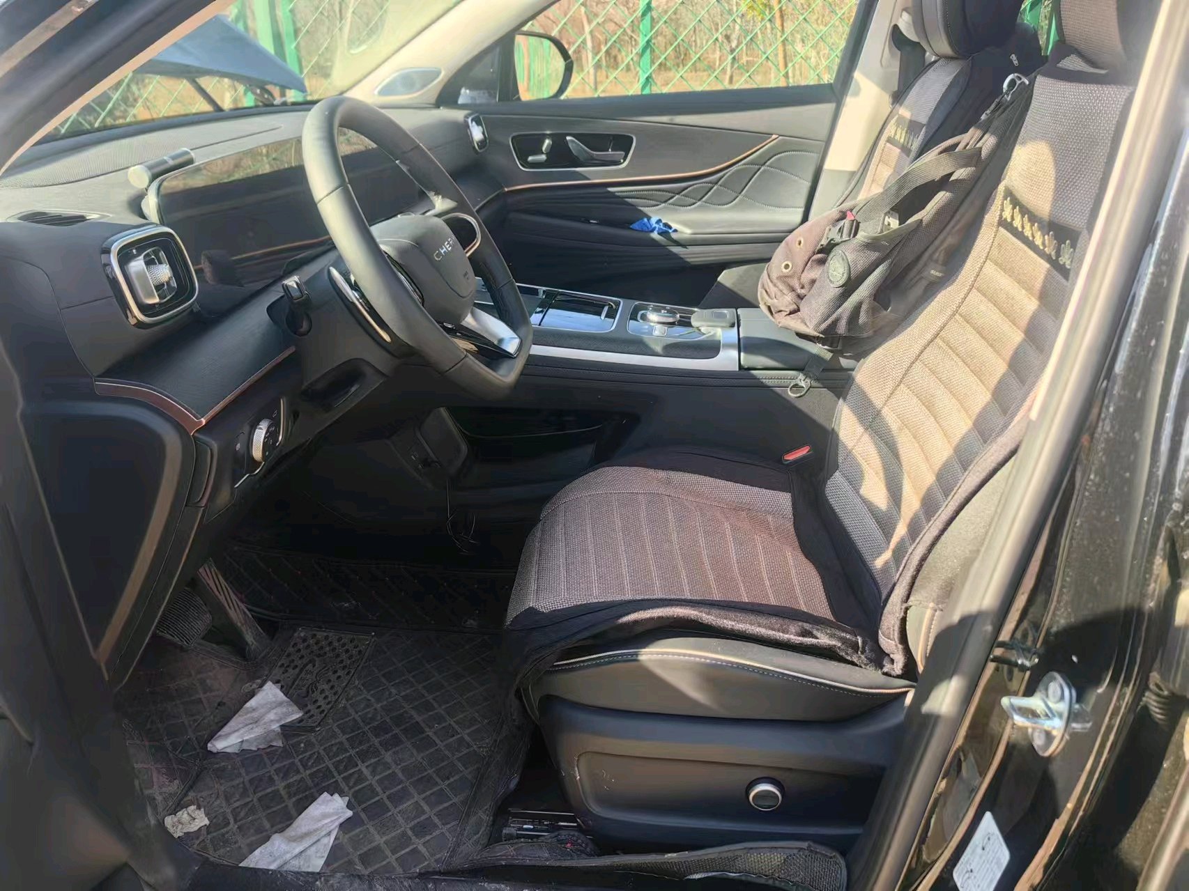 Chery 2023 Tiggo 9 2.0T 400T Front-Wheel-Drive Luxury 7-Seater — 3