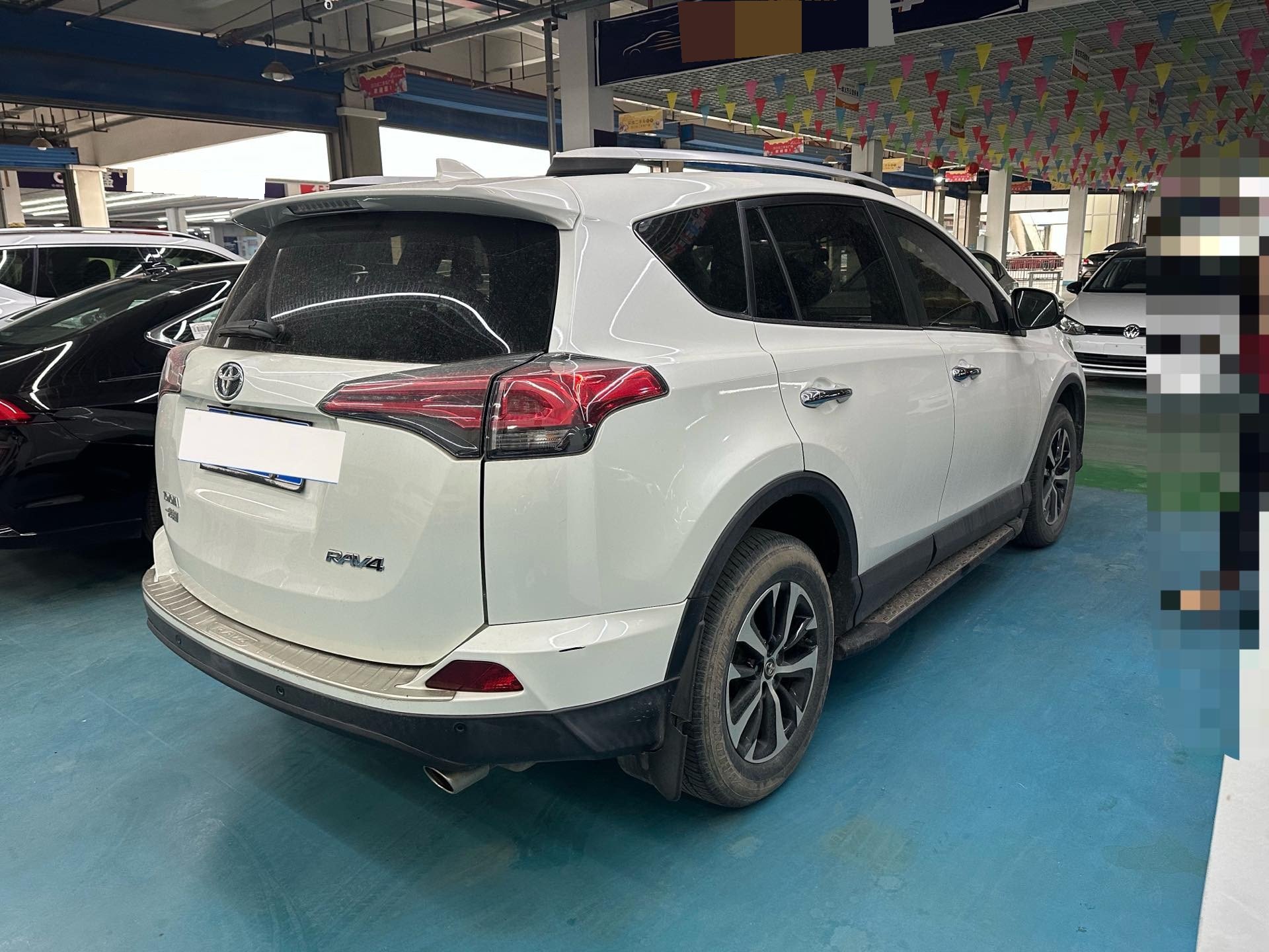Toyota 2019 RAV4 2.0 CVT 2WD Pioneer — 9