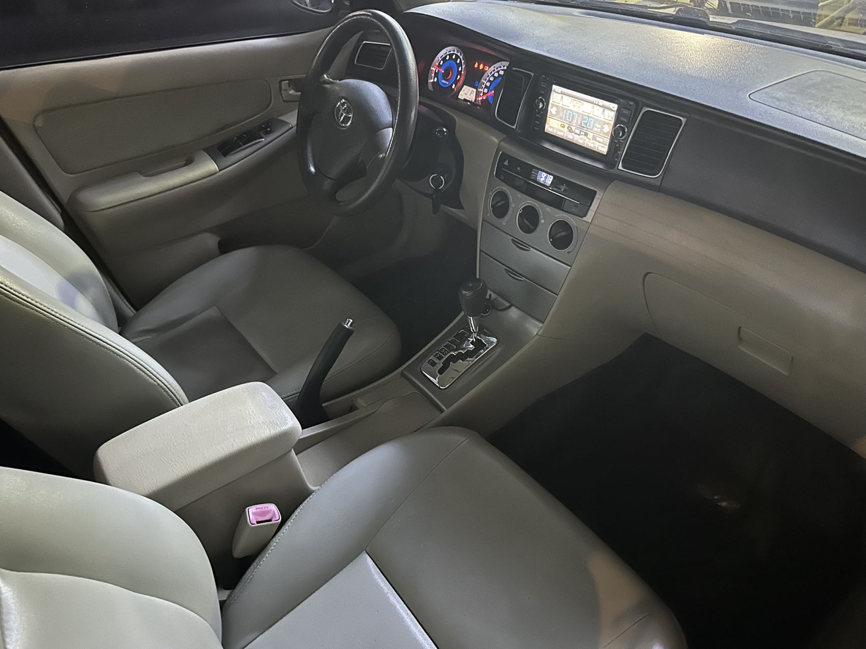 Toyota 2013 Corolla EX 1.6 Elite — 4