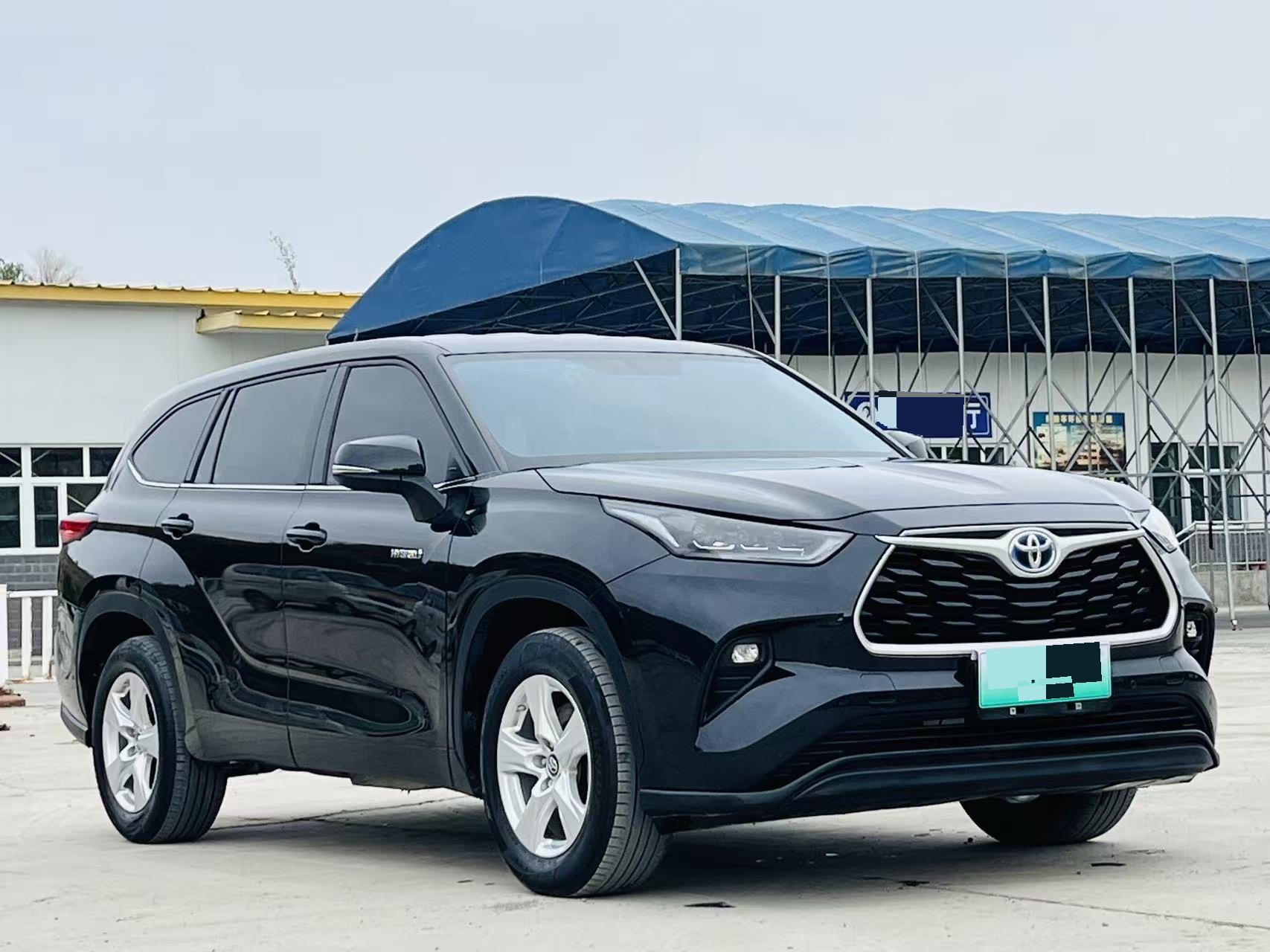 Toyota 2023 Highlander Hybrid 2.5 CVT Intelligent Electric Hybrid AWD Elite 7-Seater PLUS Version — 3