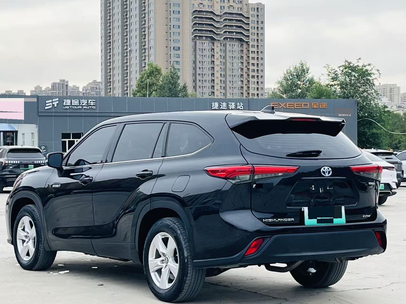 Toyota 2023 Highlander Hybrid 2.5 CVT Intelligent Electric Hybrid AWD Elite 7-Seater PLUS Version — 9