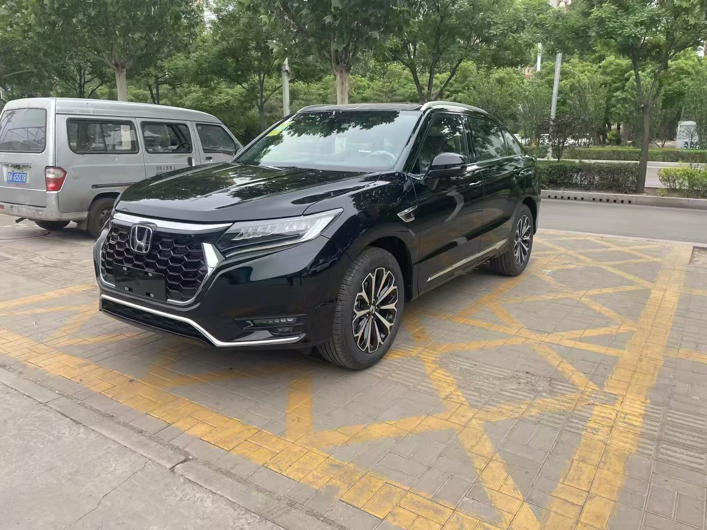Honda 2024 UR-V 2.0T 370TURBO All-Wheel Drive Prestige Edition