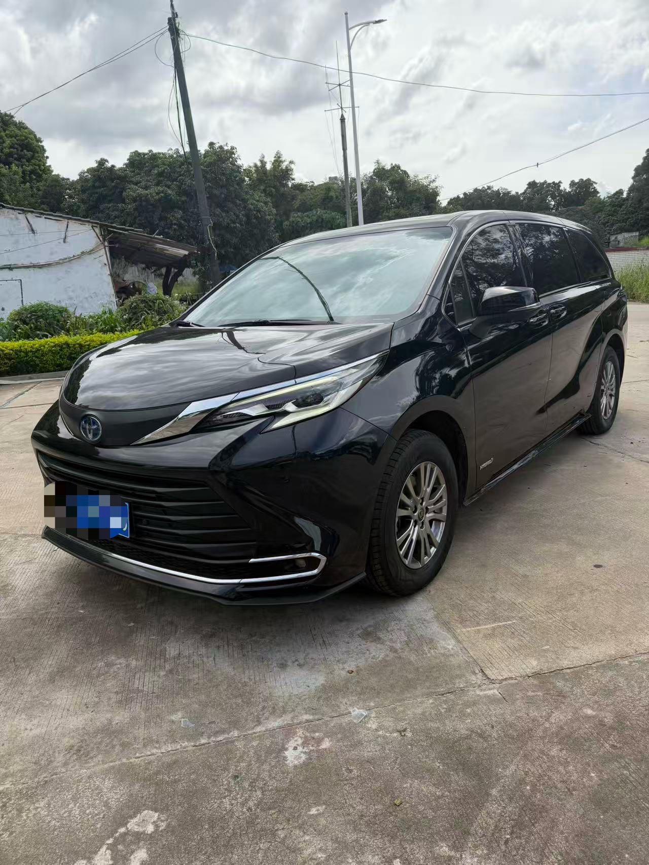 Toyota 2021 Sienna 2.5 CVT Comfort Edition — photo 1