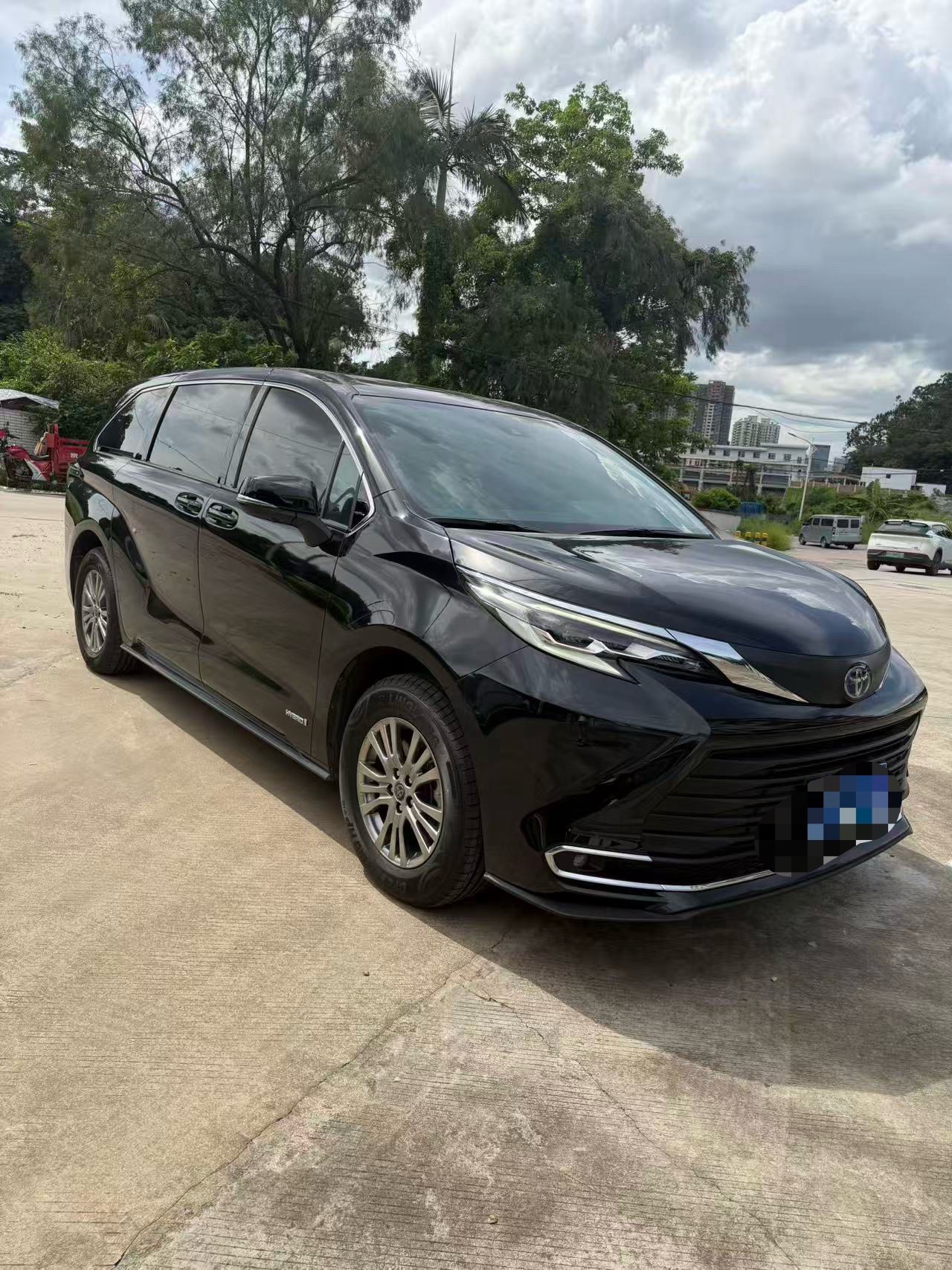 Toyota 2021 Sienna 2.5 CVT Comfort Edition — 2