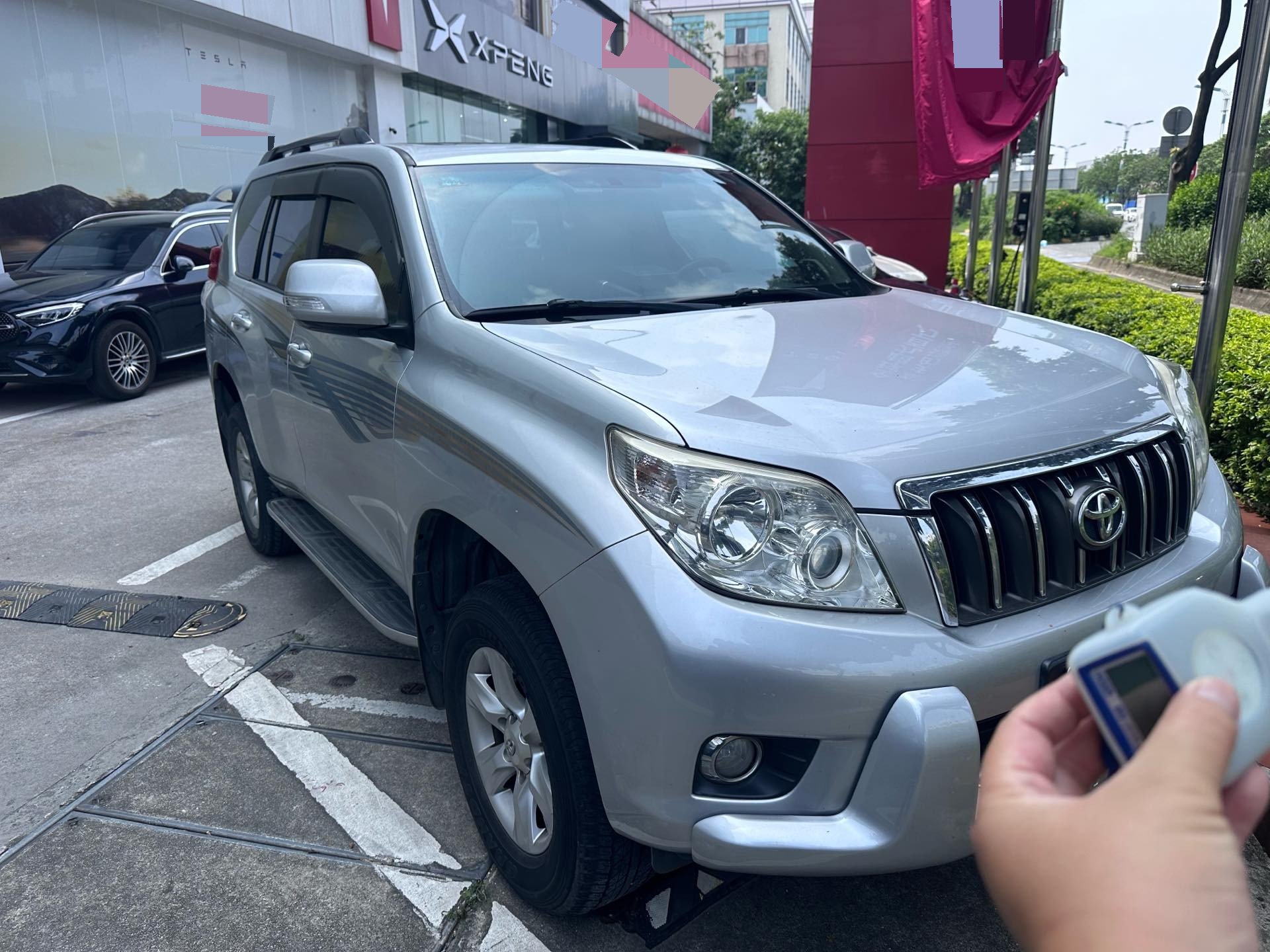 Toyota 2010 Prado 4.0 TX-L — 2