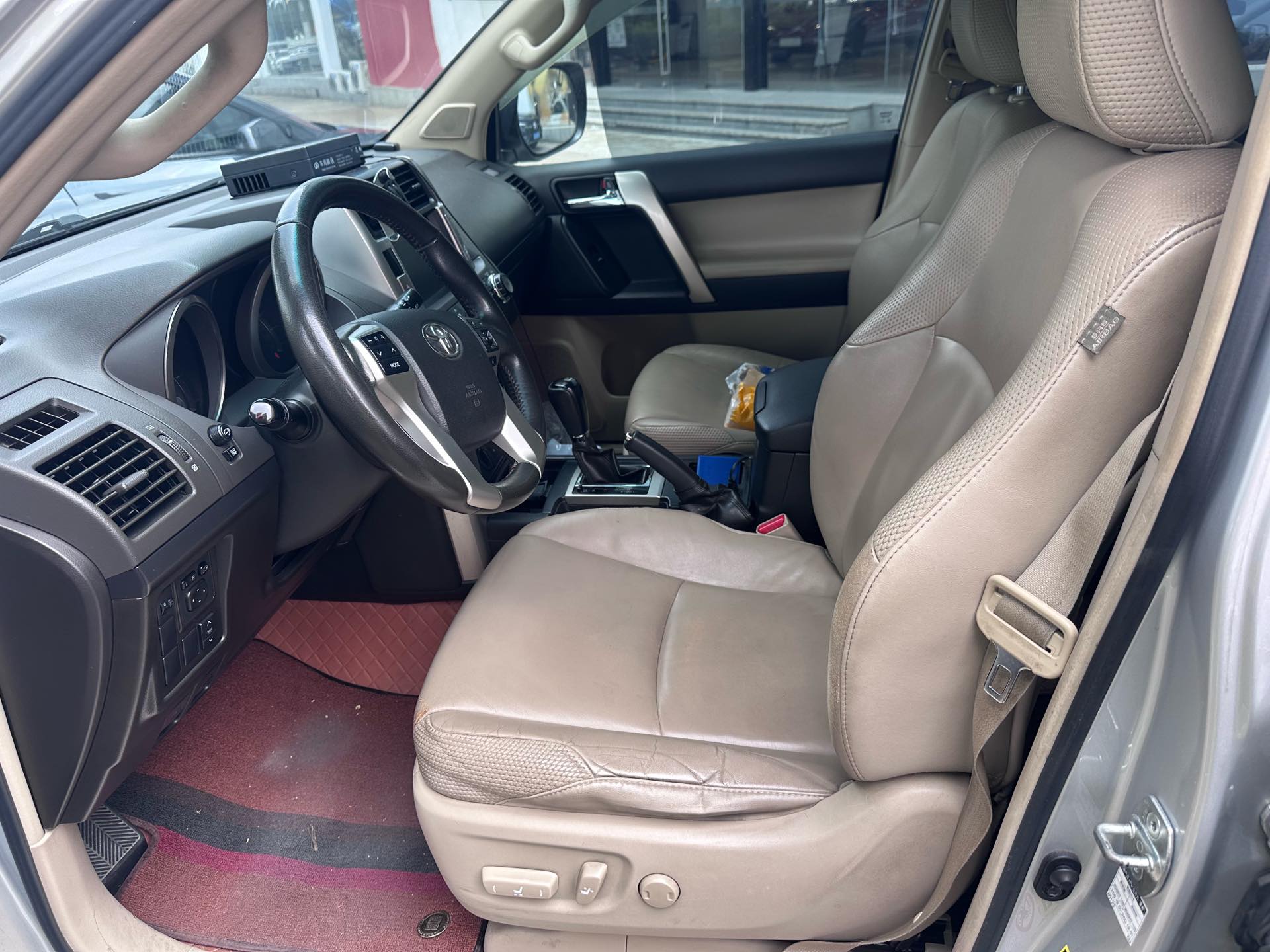 Toyota 2010 Prado 4.0 TX-L — 4