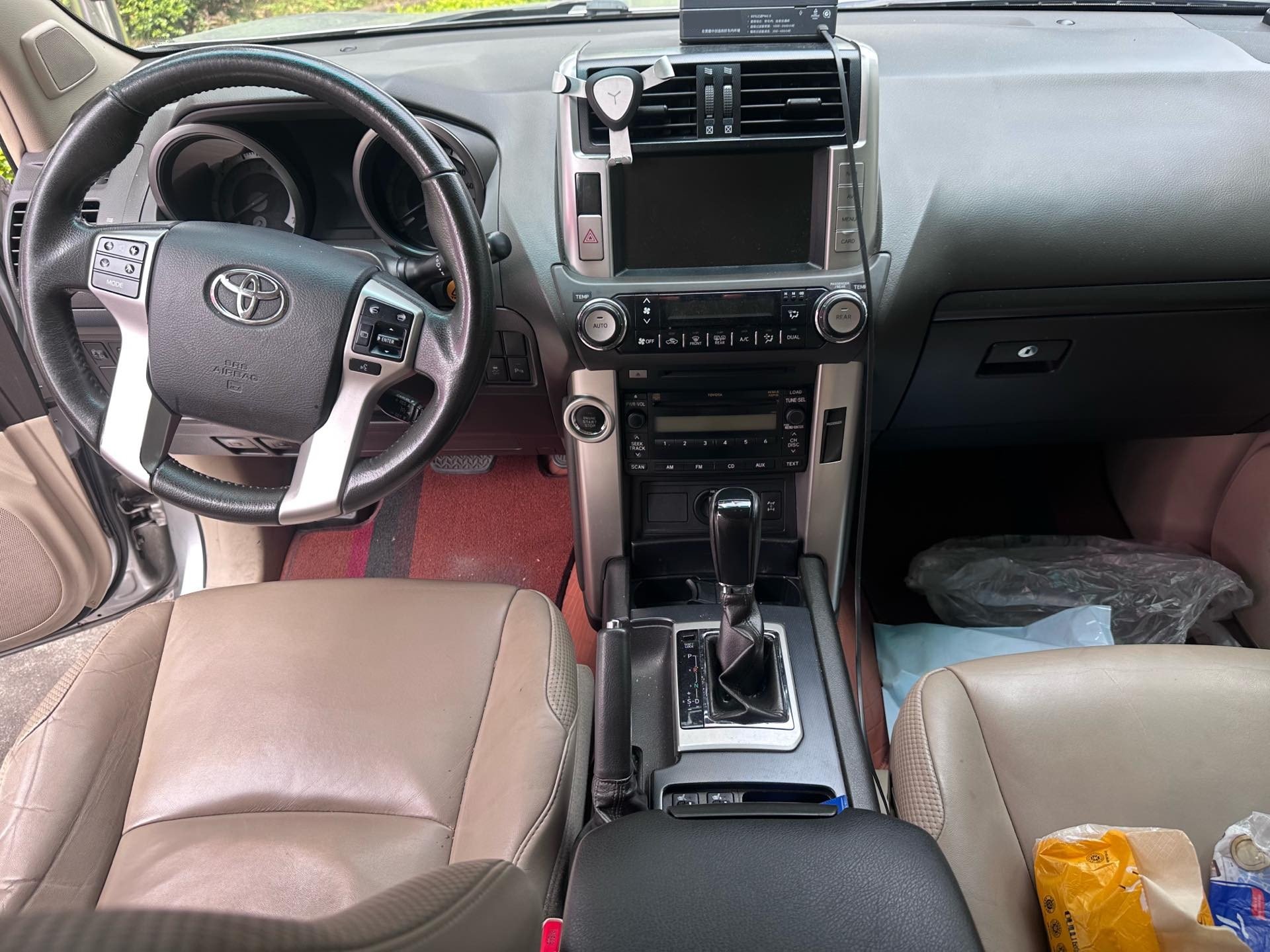 Toyota 2010 Prado 4.0 TX-L — 8