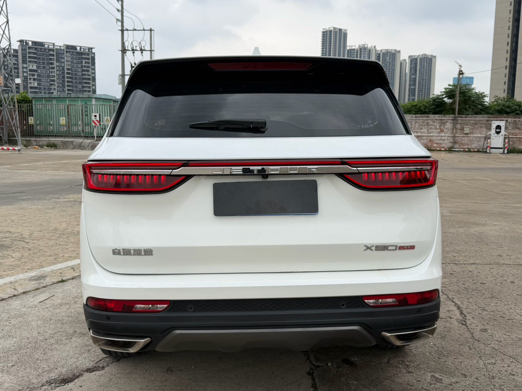 JETOUR 2021 X90 PLUS 1.6TD Estate 5-seater — 8