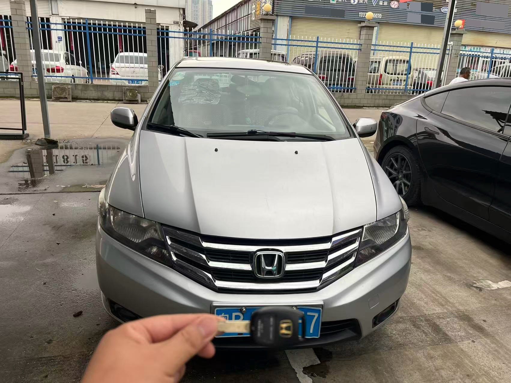 Honda City 2012 Civic 1.5 Elite Edition — 3