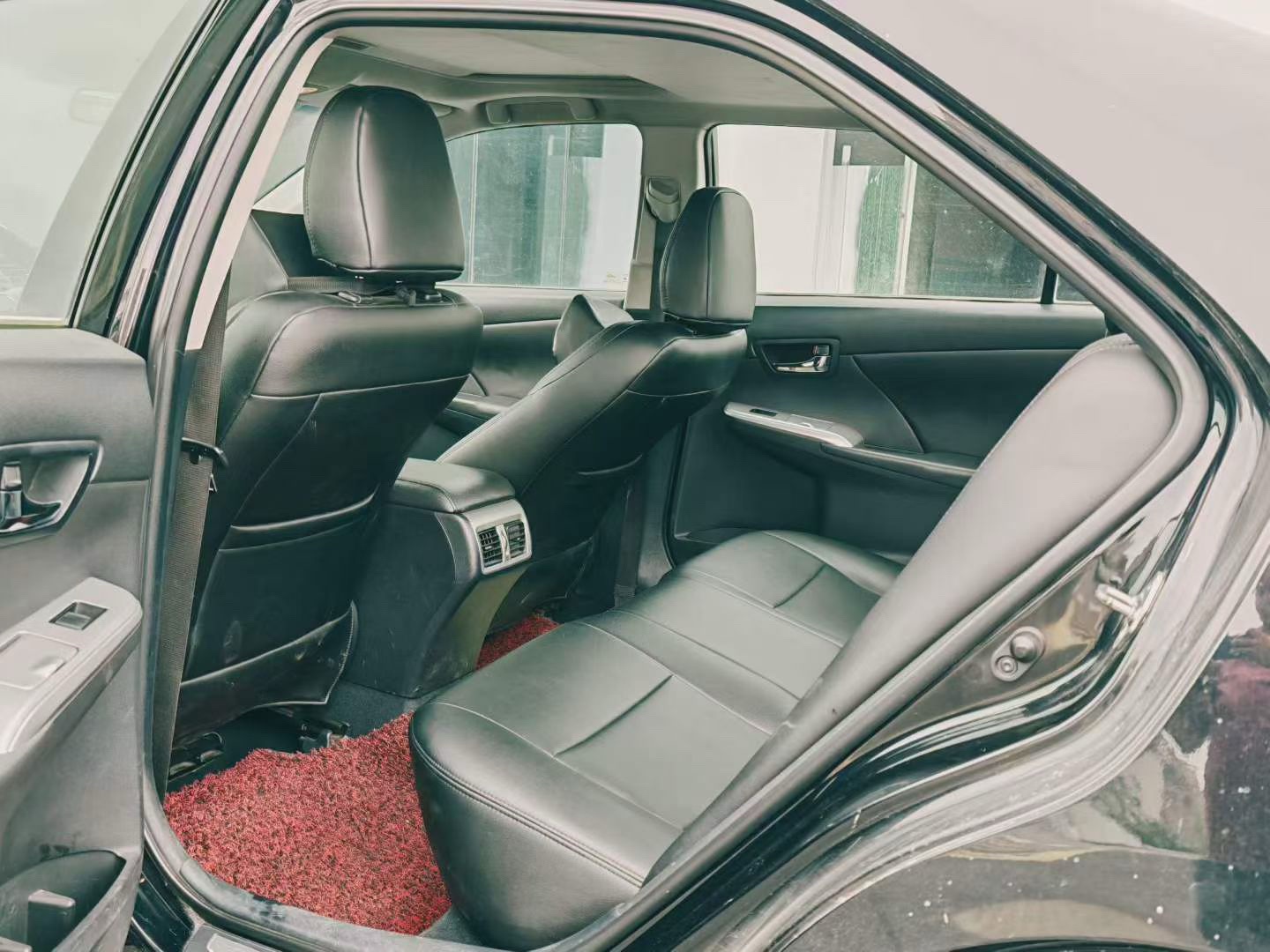 Toyota 2012 Camry Xeon 2.0 S Dynamic Edition — 3
