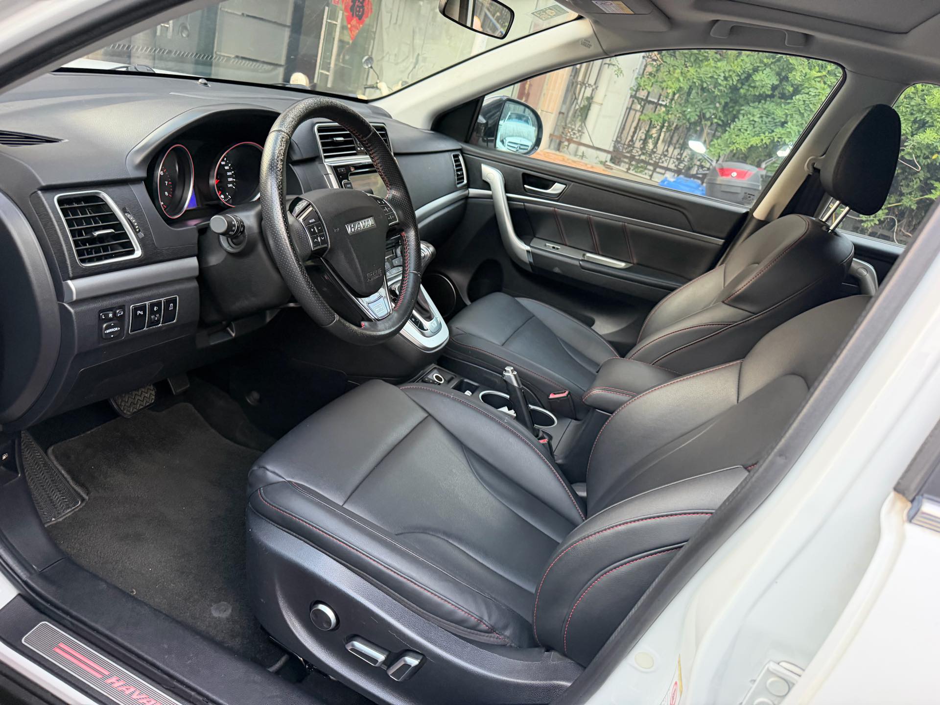 Haval 2015 H6 Sport Edition 1.5T 2WD Luxury Edition — 5