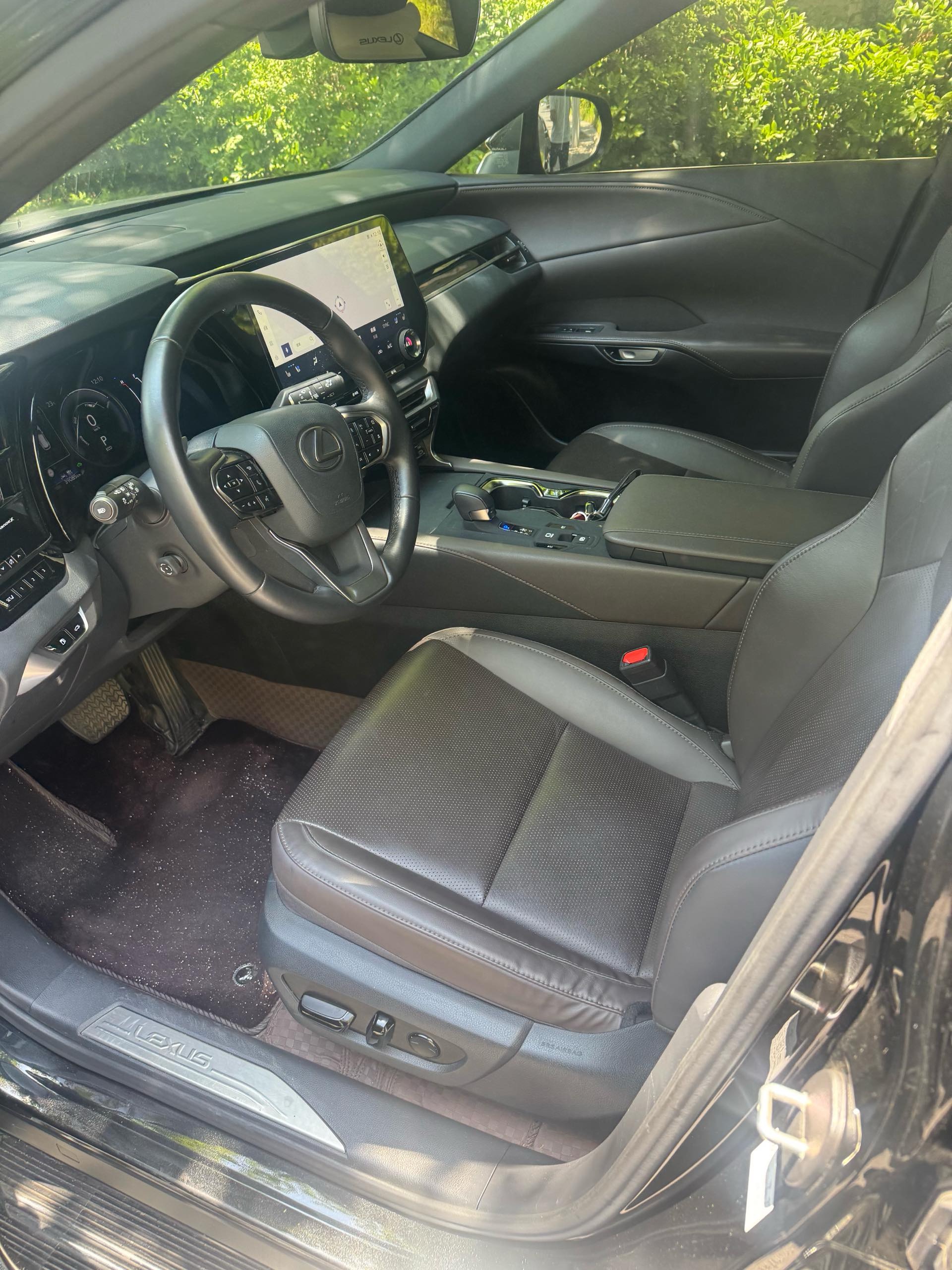 Lexus RX (Imported) 2023 RX350h 2.5 Continuously Variable Transmission, Front-Wheel Drive Comfort Model — 2