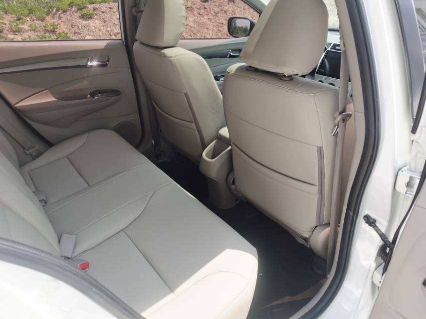 Honda 2014 City 1.5 Fashion Elite Version — 3