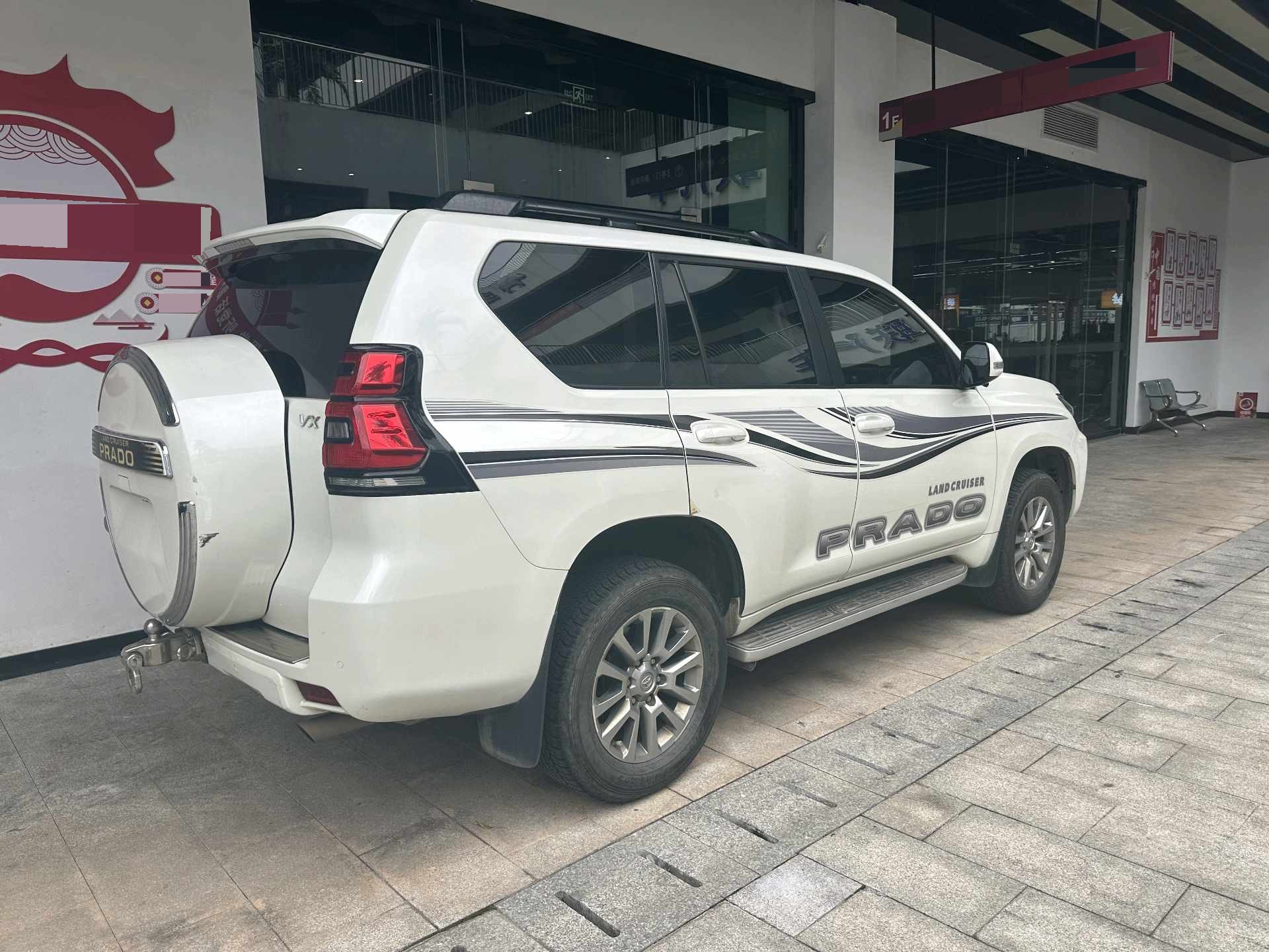 Toyota 2019 Prado 3.5 TX-L Prestige Edition (with rear-mounted spare tire) — 6