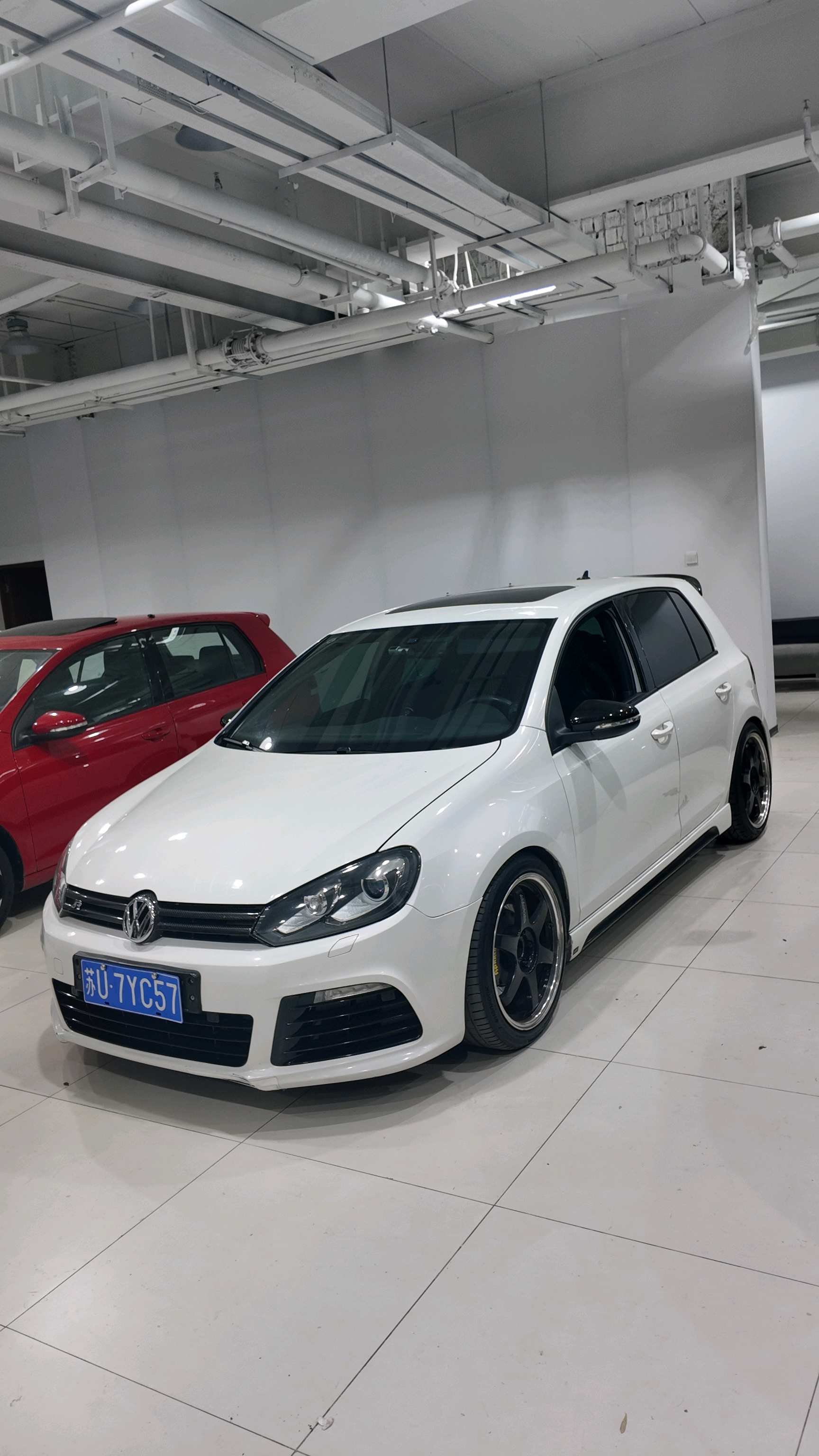 Volkswagen Golf (Imported) 2011 Golf R 2.0TSI