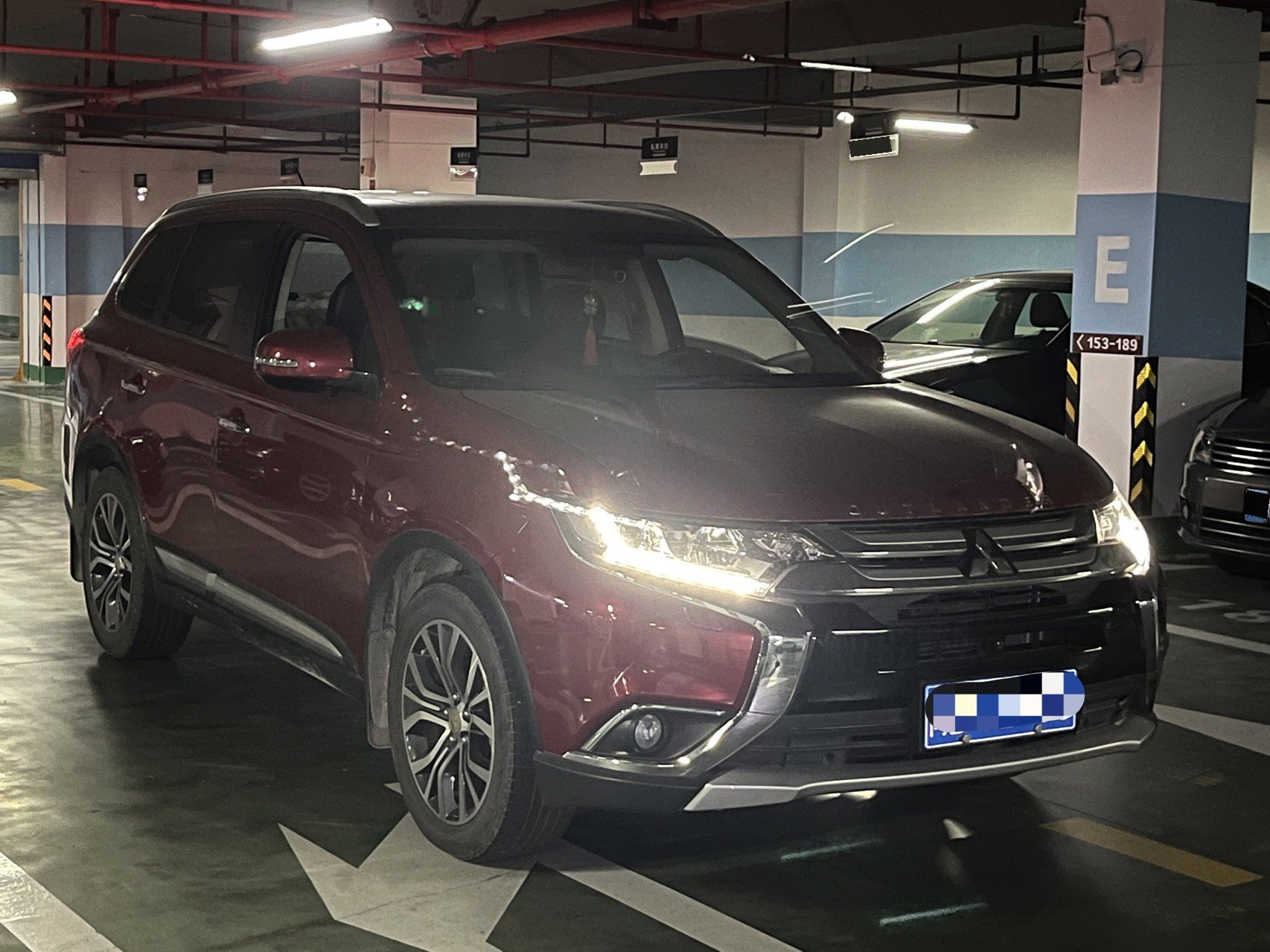 Mitsubishi 2016 Outlander 2.4 CVT 4WD Elite 5-seater — 3
