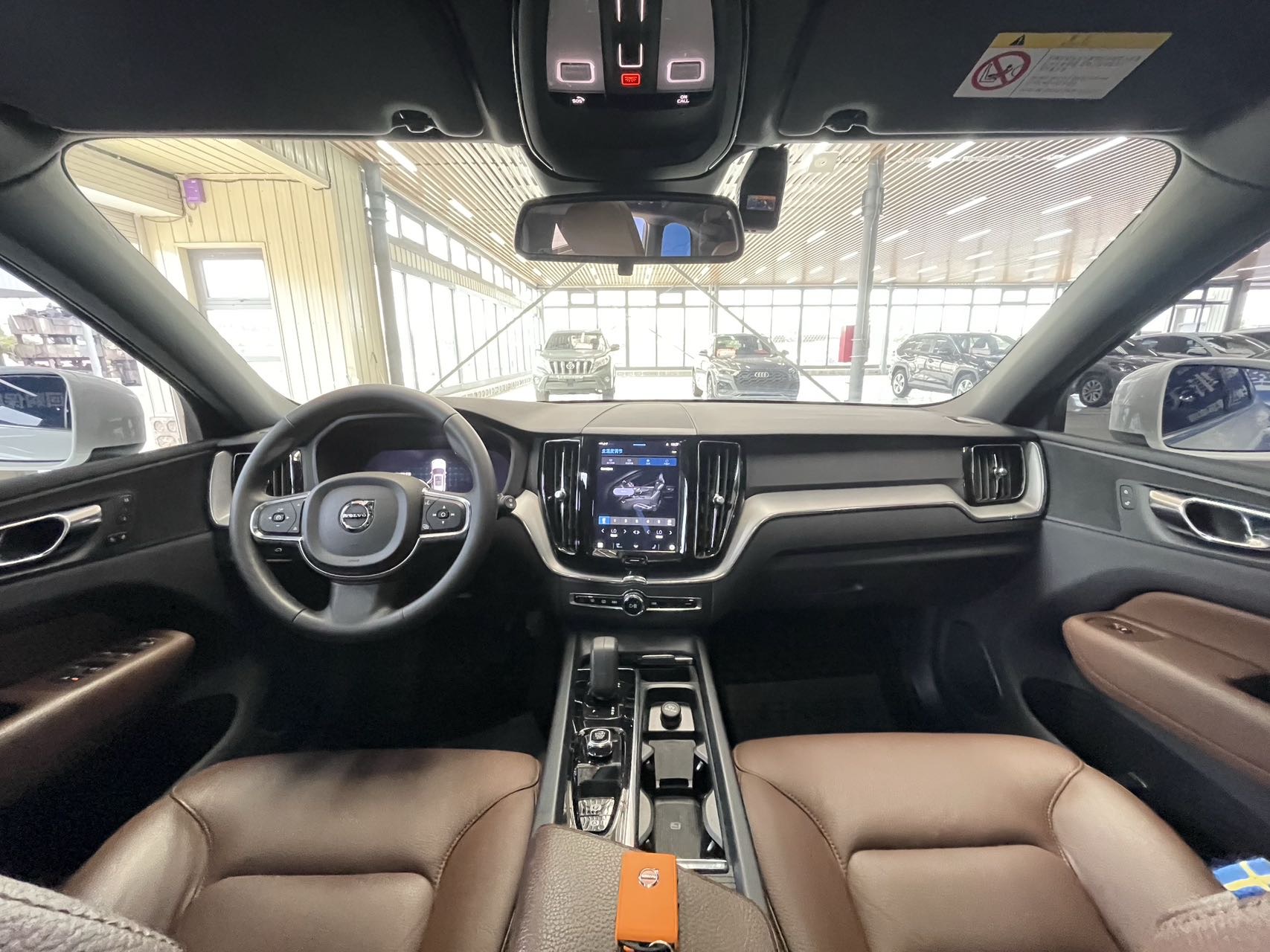 Volvo 2022 XC60 48V 2.0T B5 All-Wheel Drive Smart Luxury Edition — 5