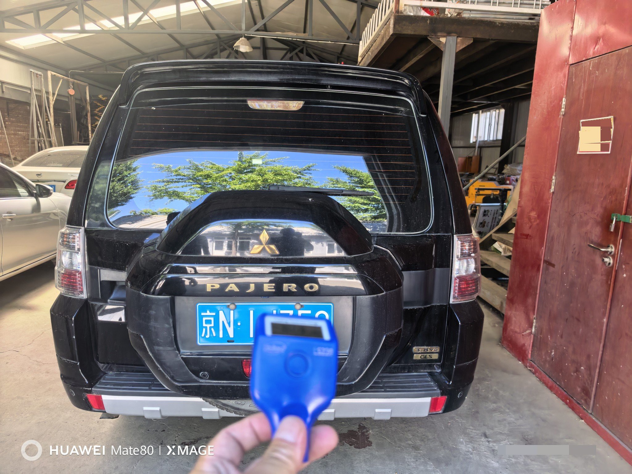 Mitsubishi Pajero (Imported) 2018 Pajero 3.8 GLS with sunroof, dual differential — 3