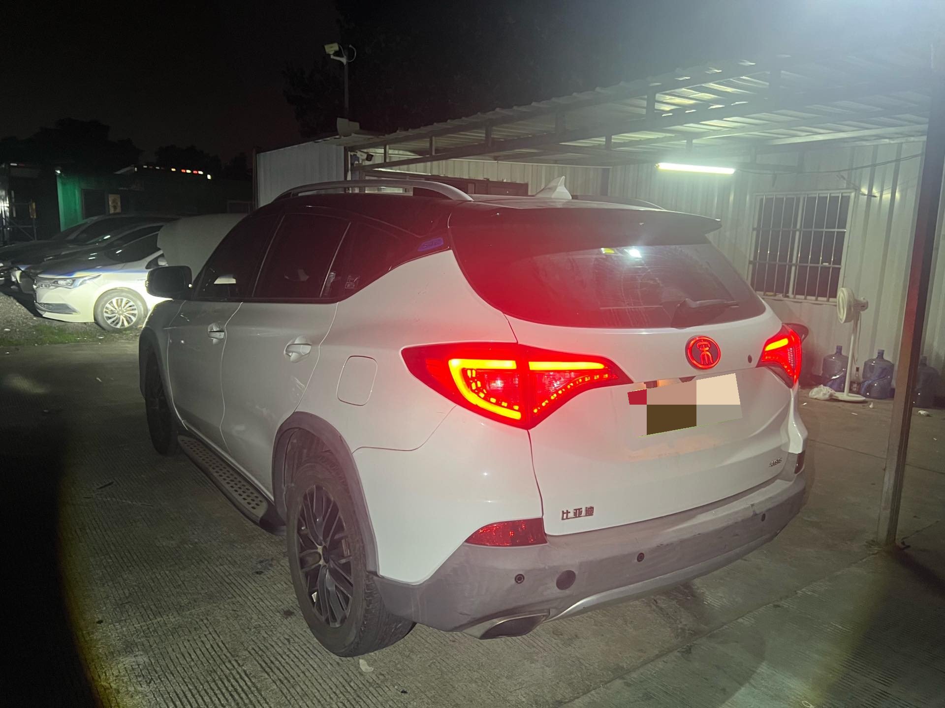 BYD 2017 Song DM 1.5TID Four-Wheel-Drive Prestige Model — 4