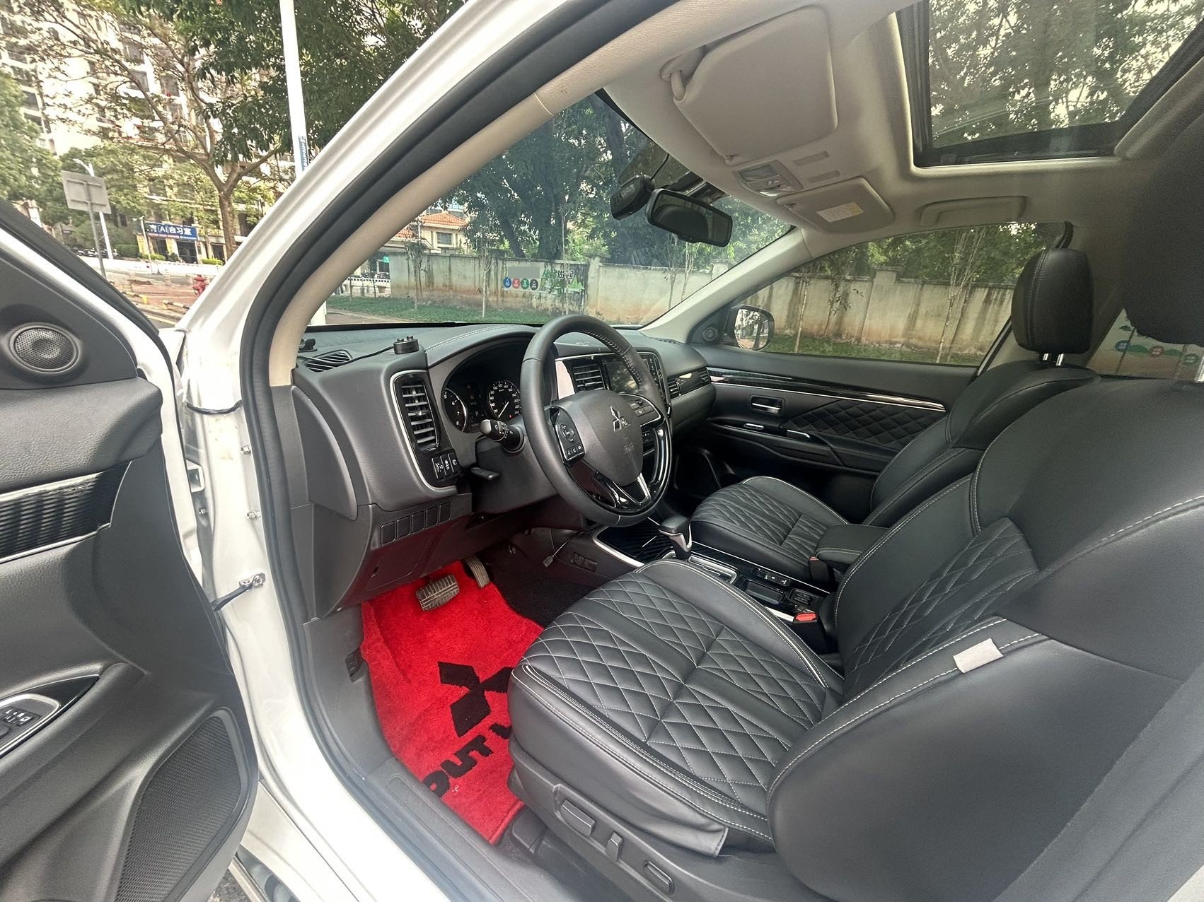 Mitsubishi 2021 Outlander 2.0 CVT 2WD Enjoyment 7-seater — 4