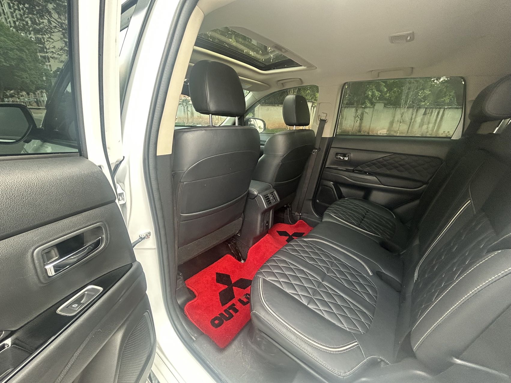 Mitsubishi 2021 Outlander 2.0 CVT 2WD Enjoyment 7-seater — 6