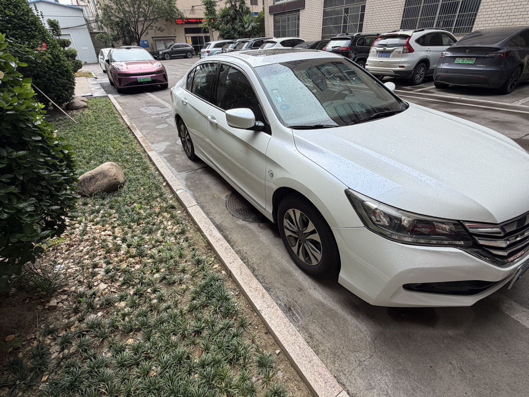 Honda 2015 9th-generation Accord 2.0 CVT LX Comfort — 8