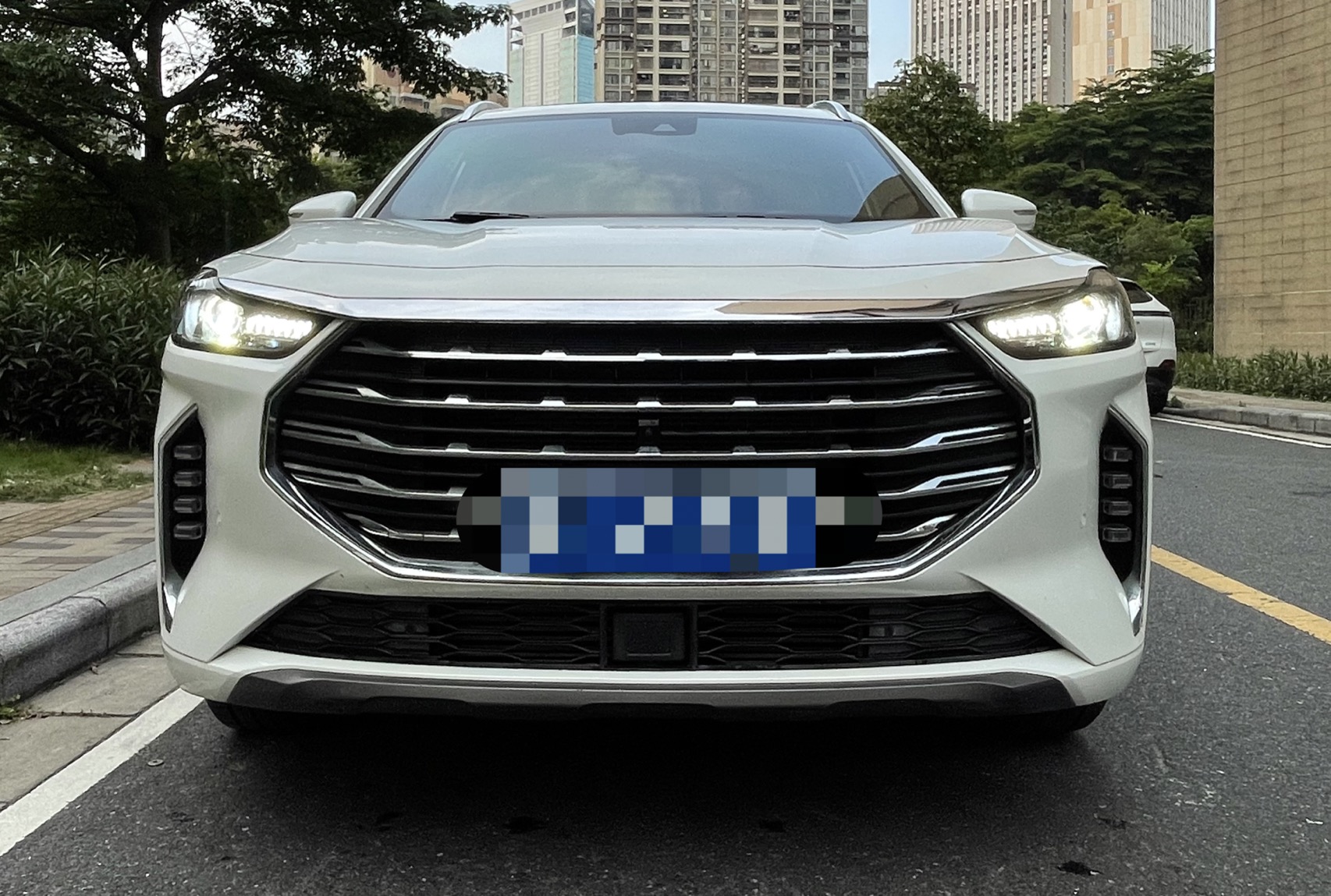 JETOUR 2021 X70 PLUS 1.6T Sky 5-seater — 2