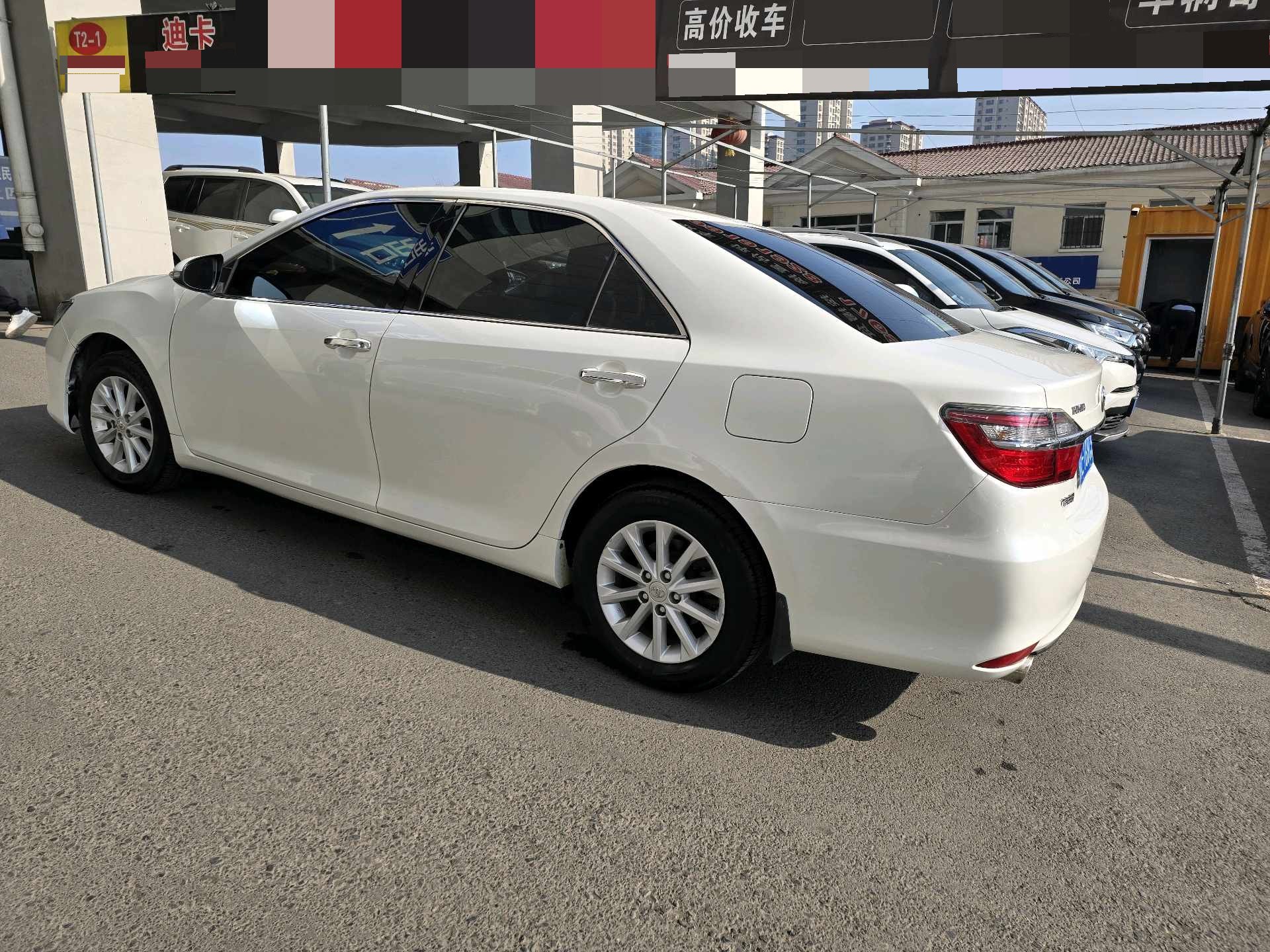 Toyota 2016 Camry Hybrid 2.5HQ CVT 10th Anniversary Flagship Edition — 6