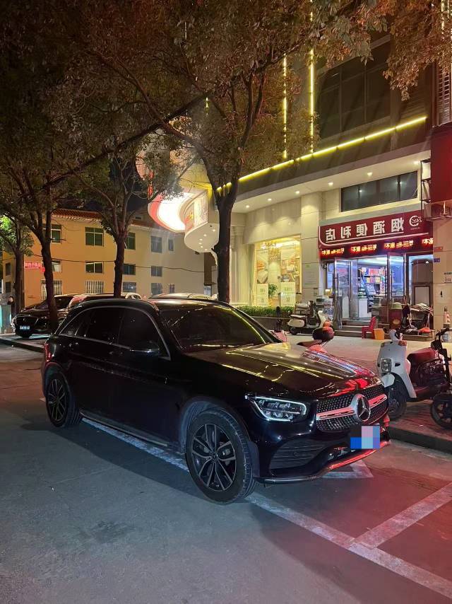 Mercedes-Benz 2021 GLC 300 L 4MATIC 2.0T Sport — 2