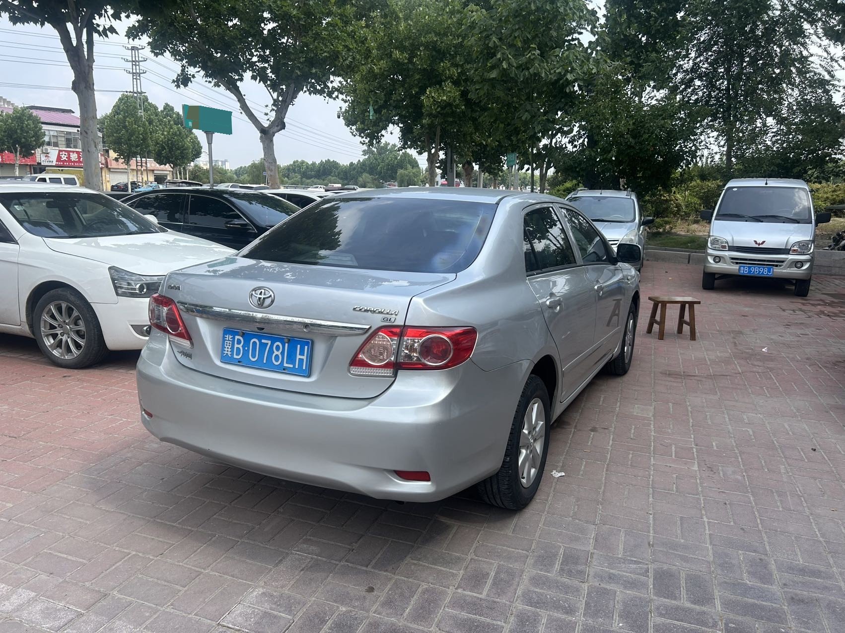 Toyota 2013 Corolla 1.6 GL Ultra-Cool Special Edition — 4