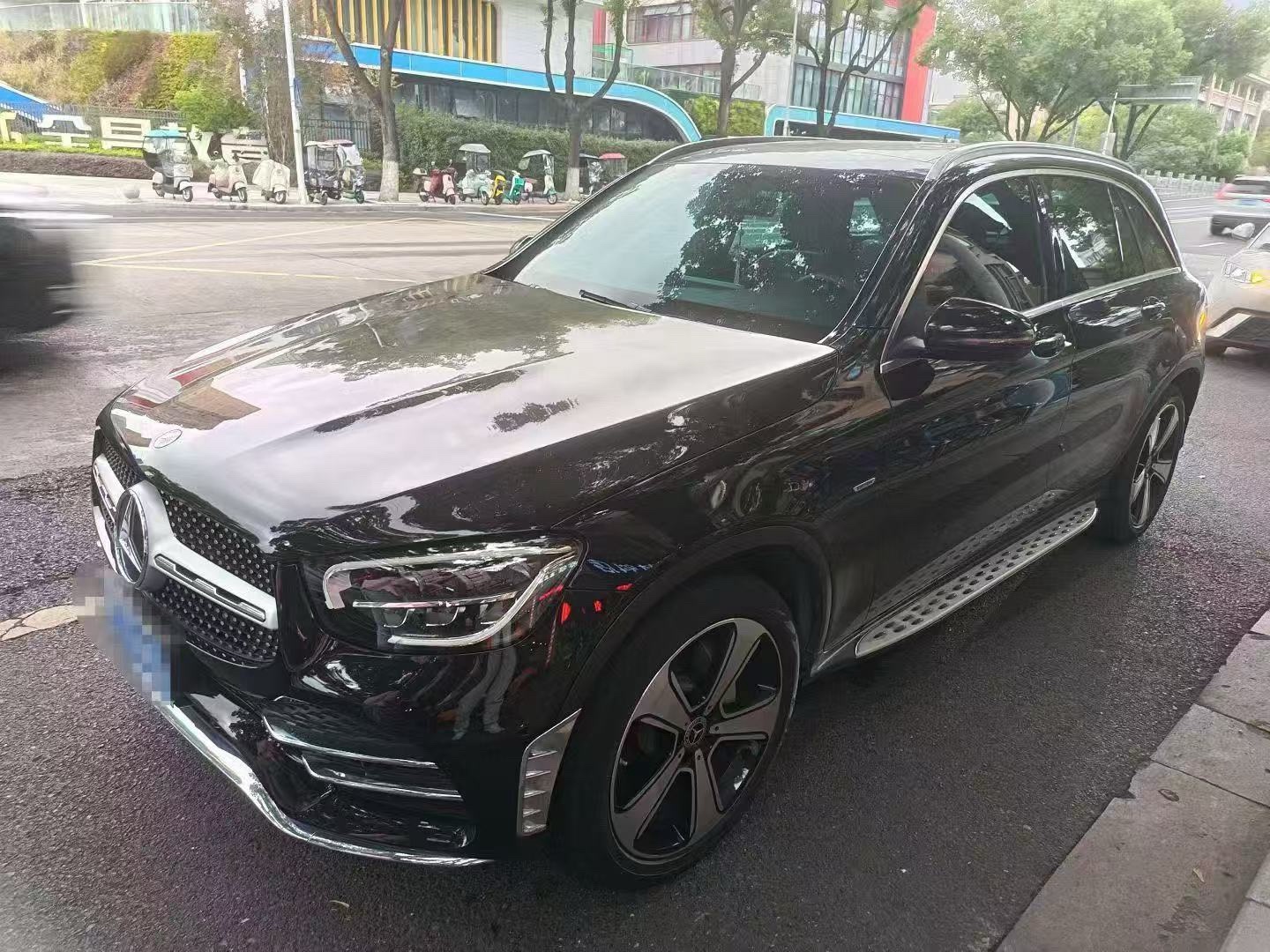 Mercedes-Benz 2022 GLC 300 L 4MATIC 2.0T AMG Line Model (Refreshed) — photo 1