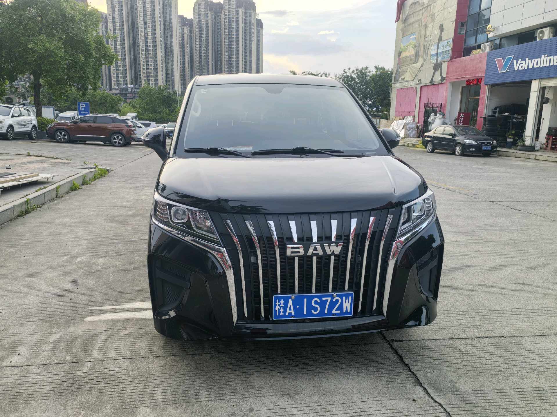 BAIC 2023 Wangpai M7 2.0 Long Wheelbase Business 7-Seater — 9