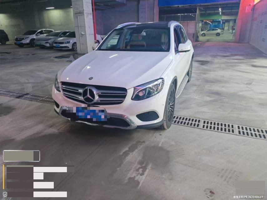Mercedes-Benz 2017 GLC 300 4MATIC 2.0T Sport Model — photo 1