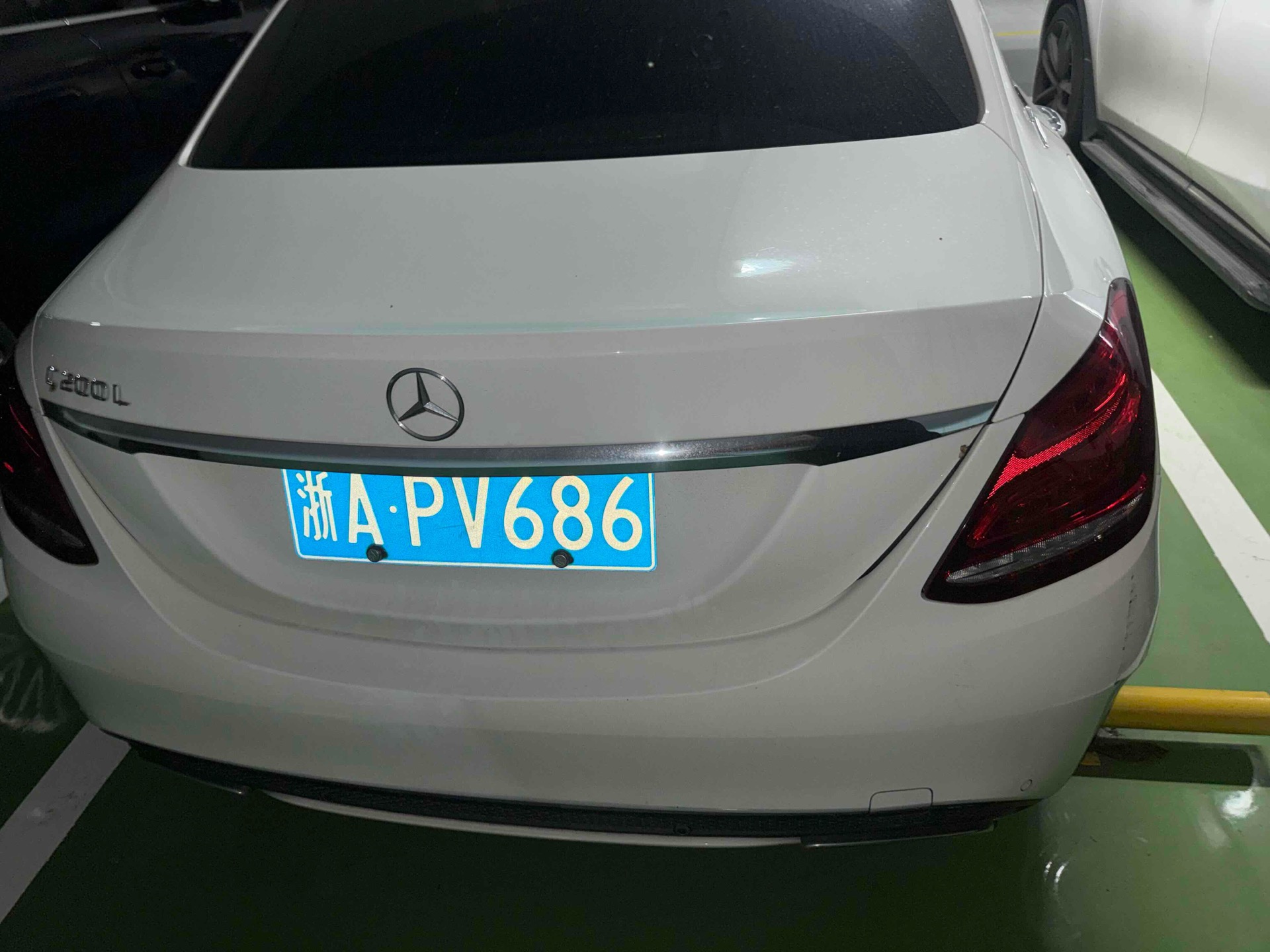 Mercedes-Benz C-Class 2016 C 200 L 2.0T Sport Edition — 4
