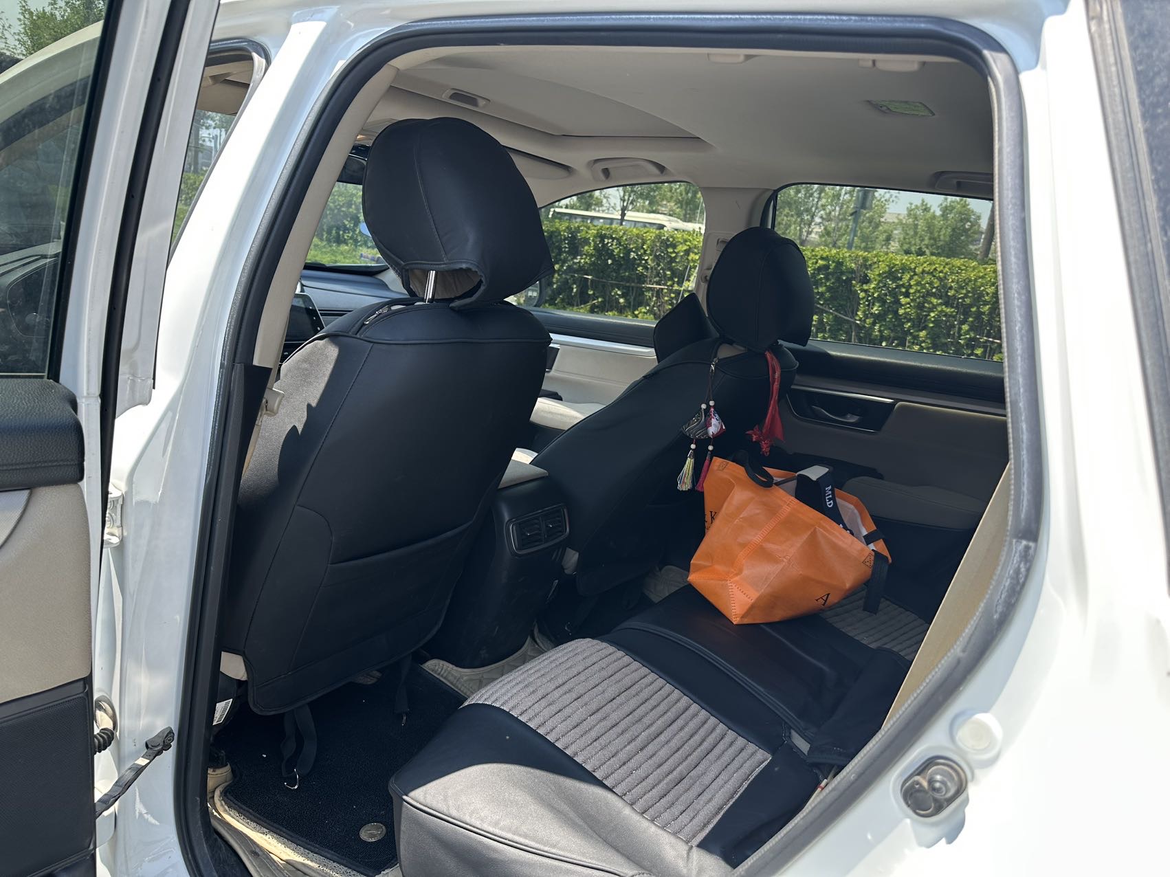 Honda 2018 CR-V 1.5T CVT 240TURBO Front-Wheel-Drive Comfort Edition — 5