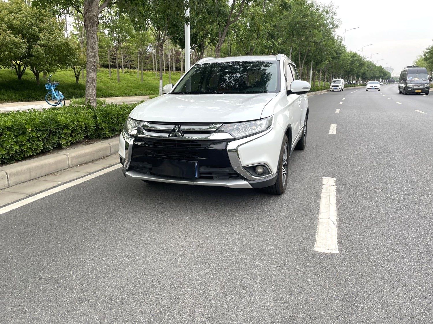 Mitsubishi 2018 Outlander 2.0 CVT 2WD Jiale Edition, 7 seats